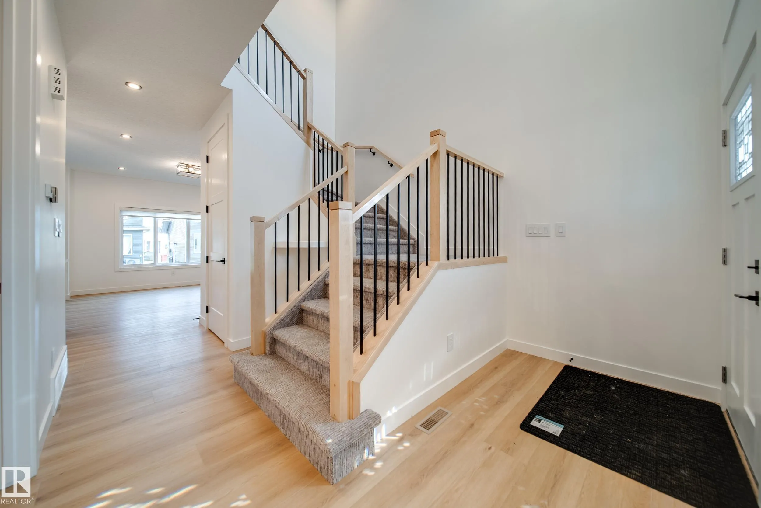 10 BLACKBIRD Bend