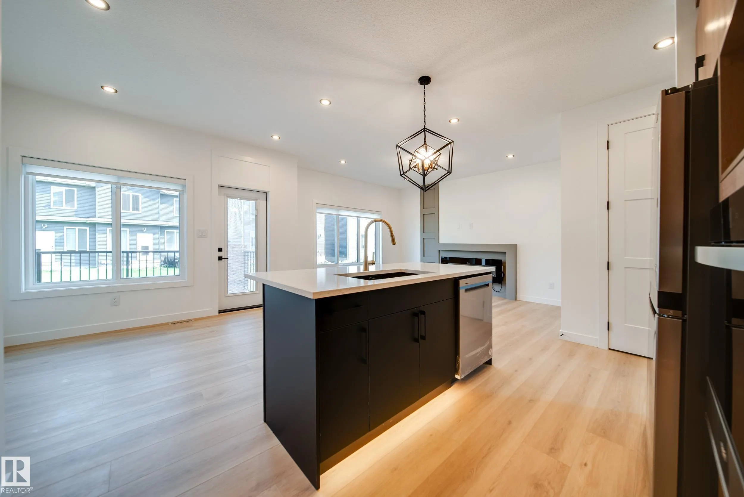 10 BLACKBIRD Bend