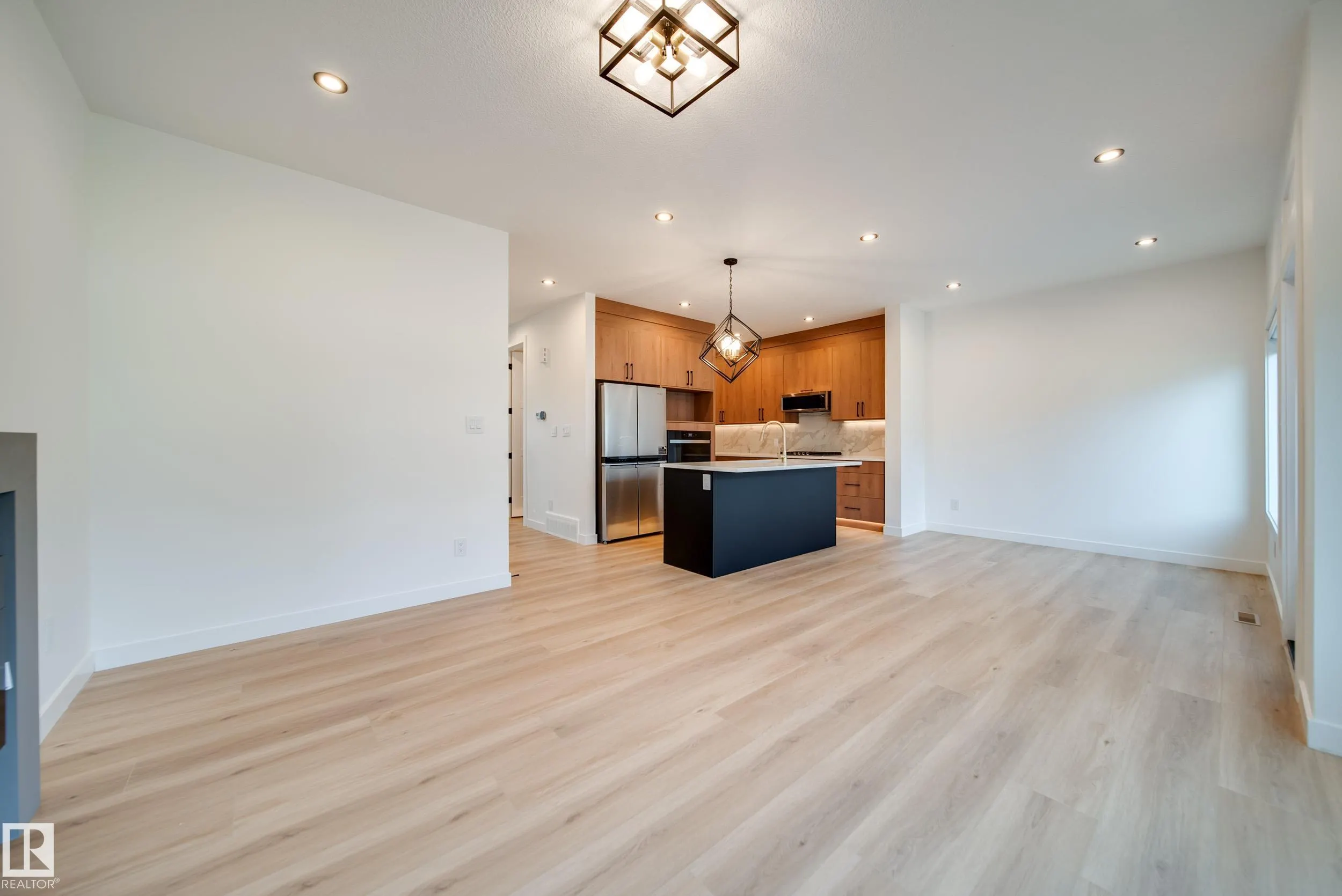 10 BLACKBIRD Bend