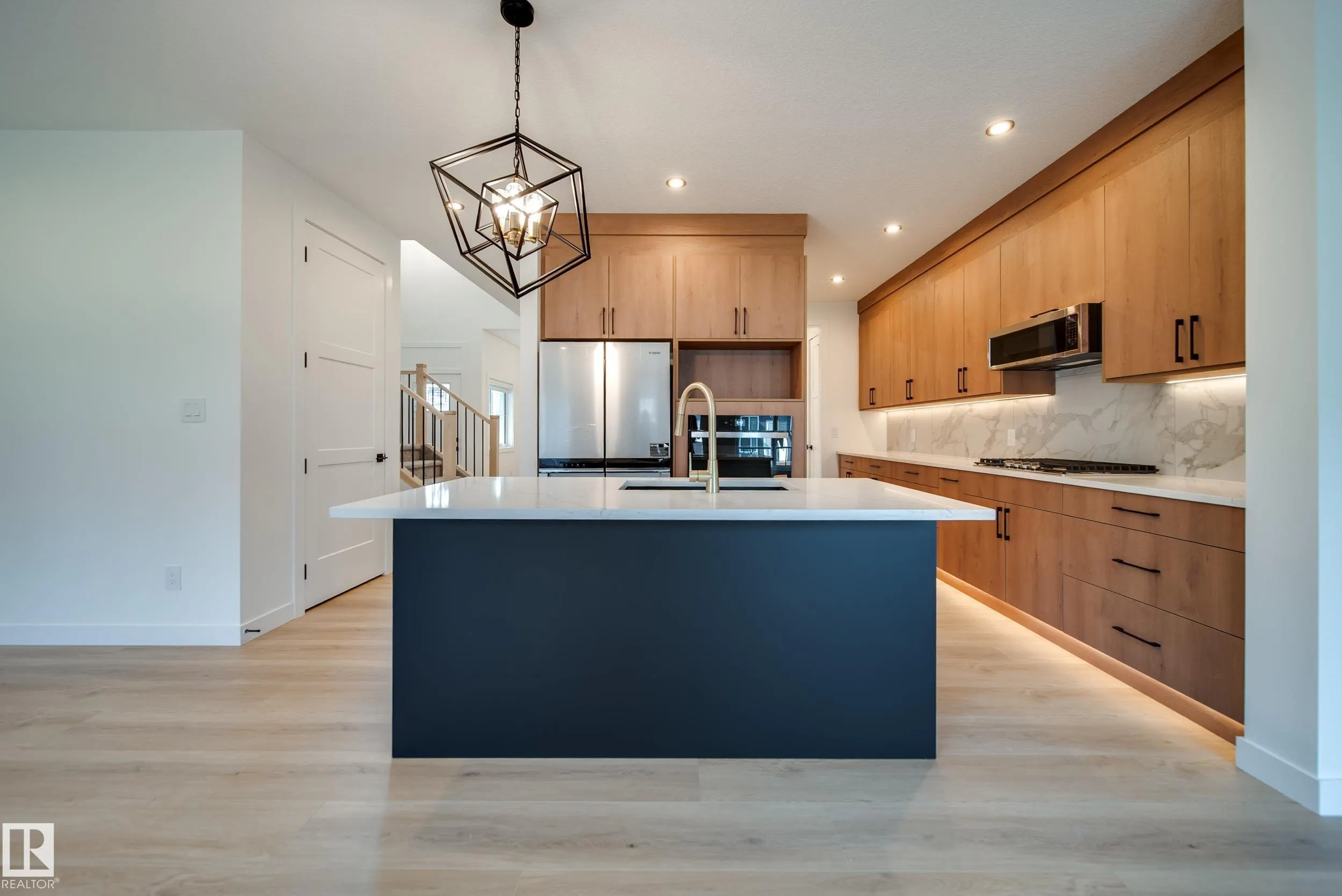 10 BLACKBIRD Bend