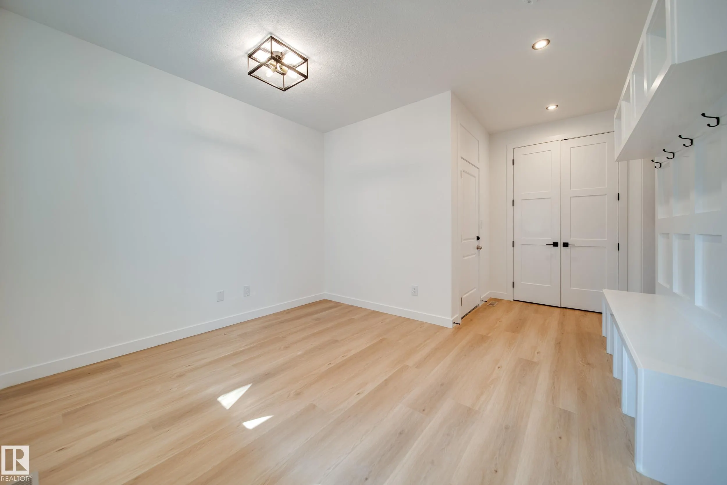 10 BLACKBIRD Bend