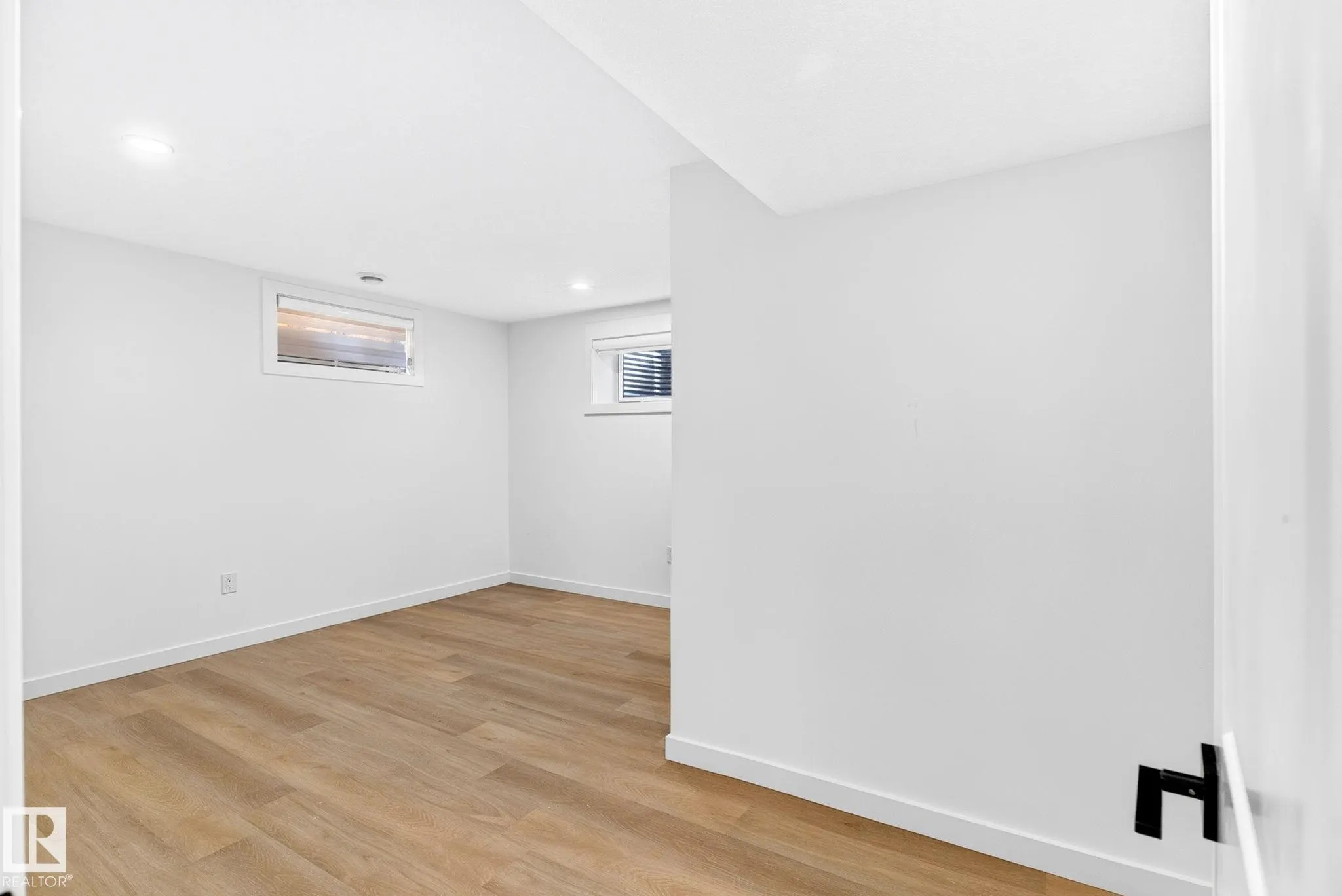 5 PEACE RIVER Drive