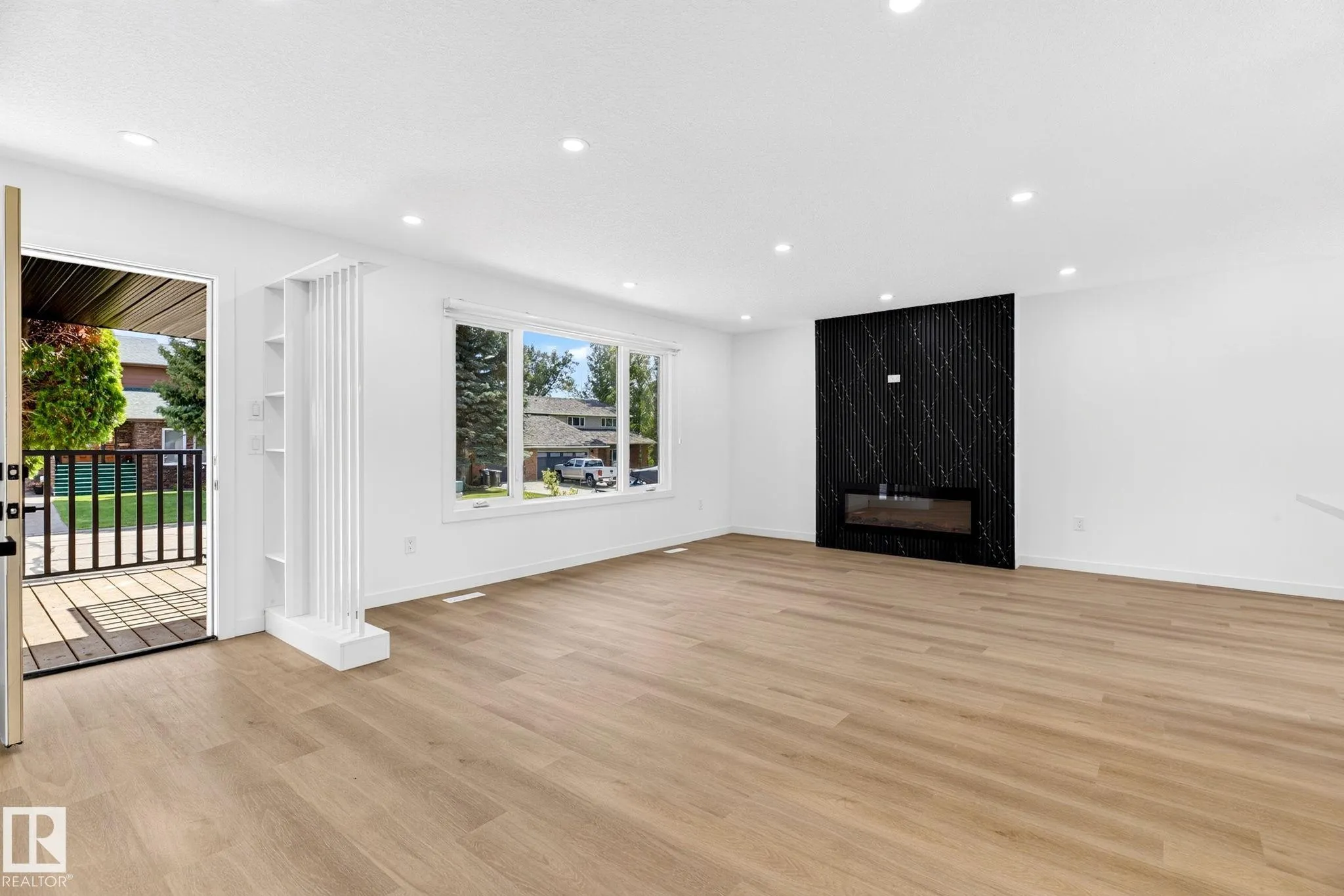 5 PEACE RIVER Drive
