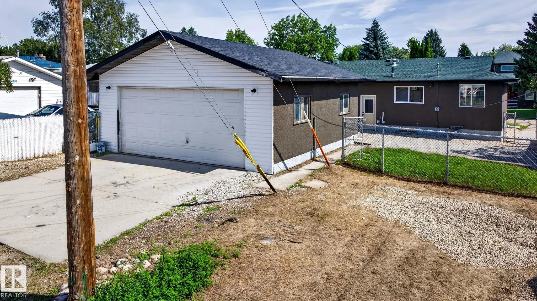 5 PEACE RIVER Drive
