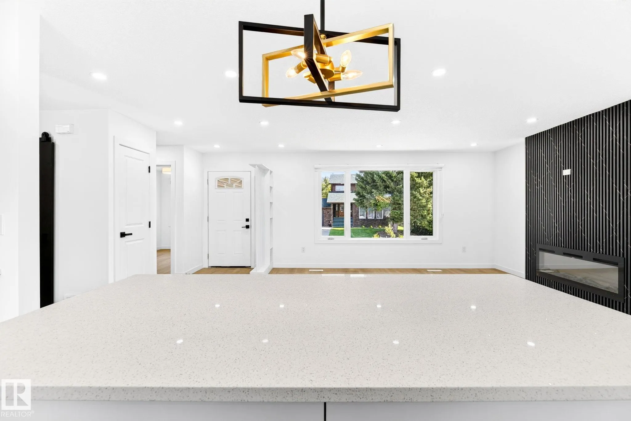 5 PEACE RIVER Drive