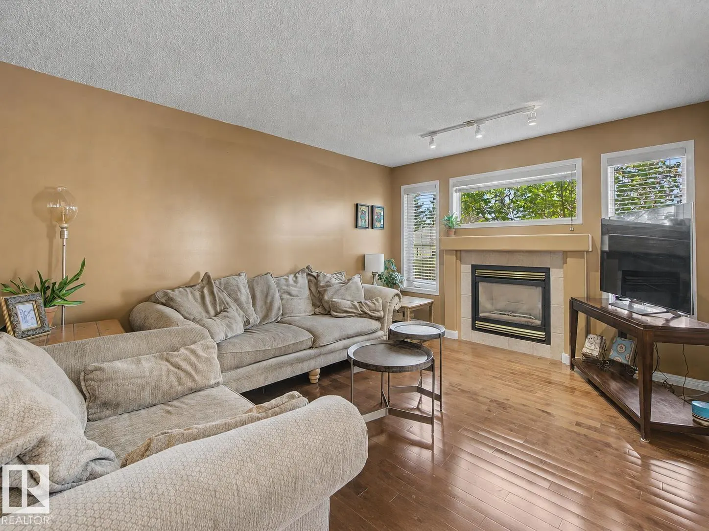 1754 TURVEY Bend
