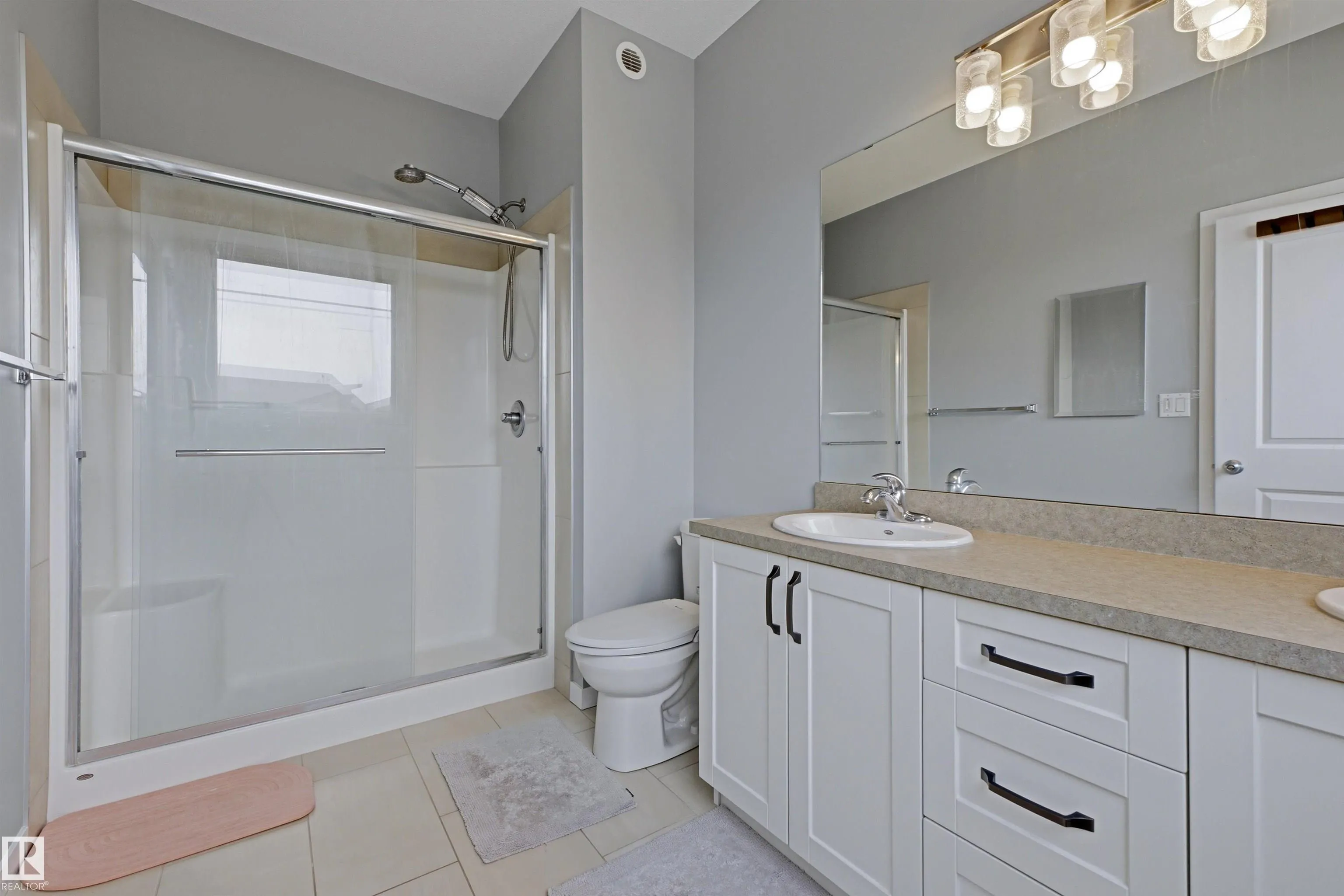 2119 PRICE LANDING