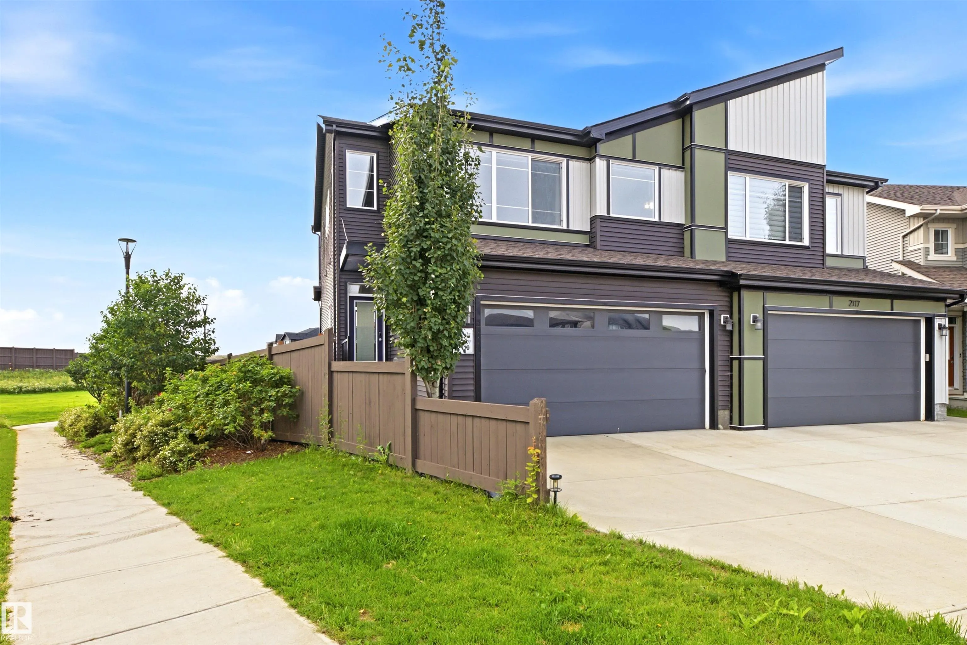 2119 PRICE LANDING