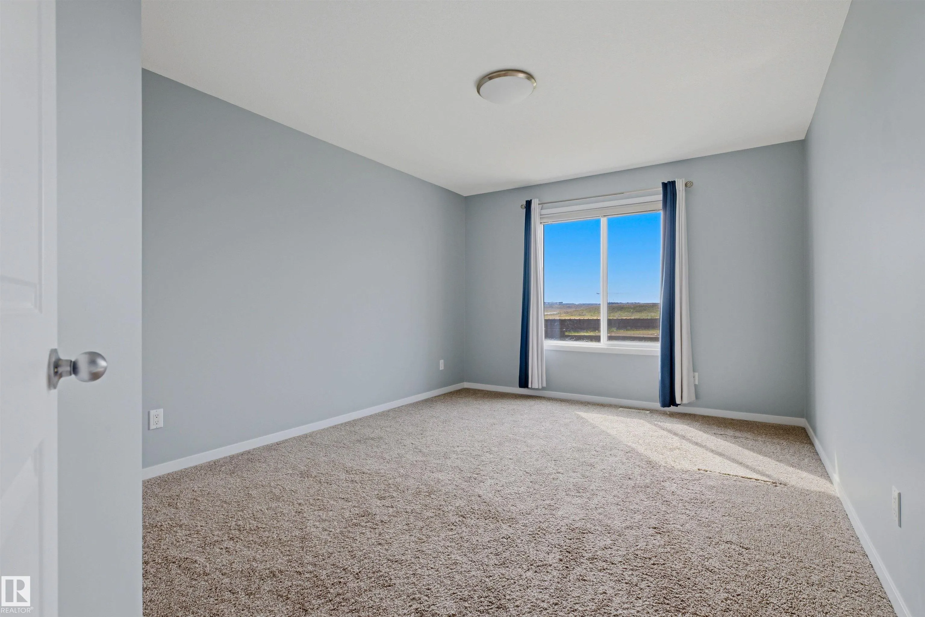 2119 PRICE LANDING