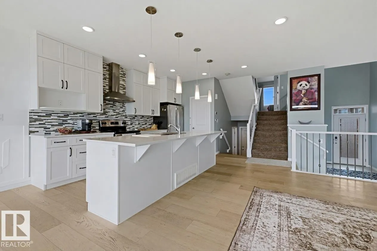 2119 PRICE LANDING