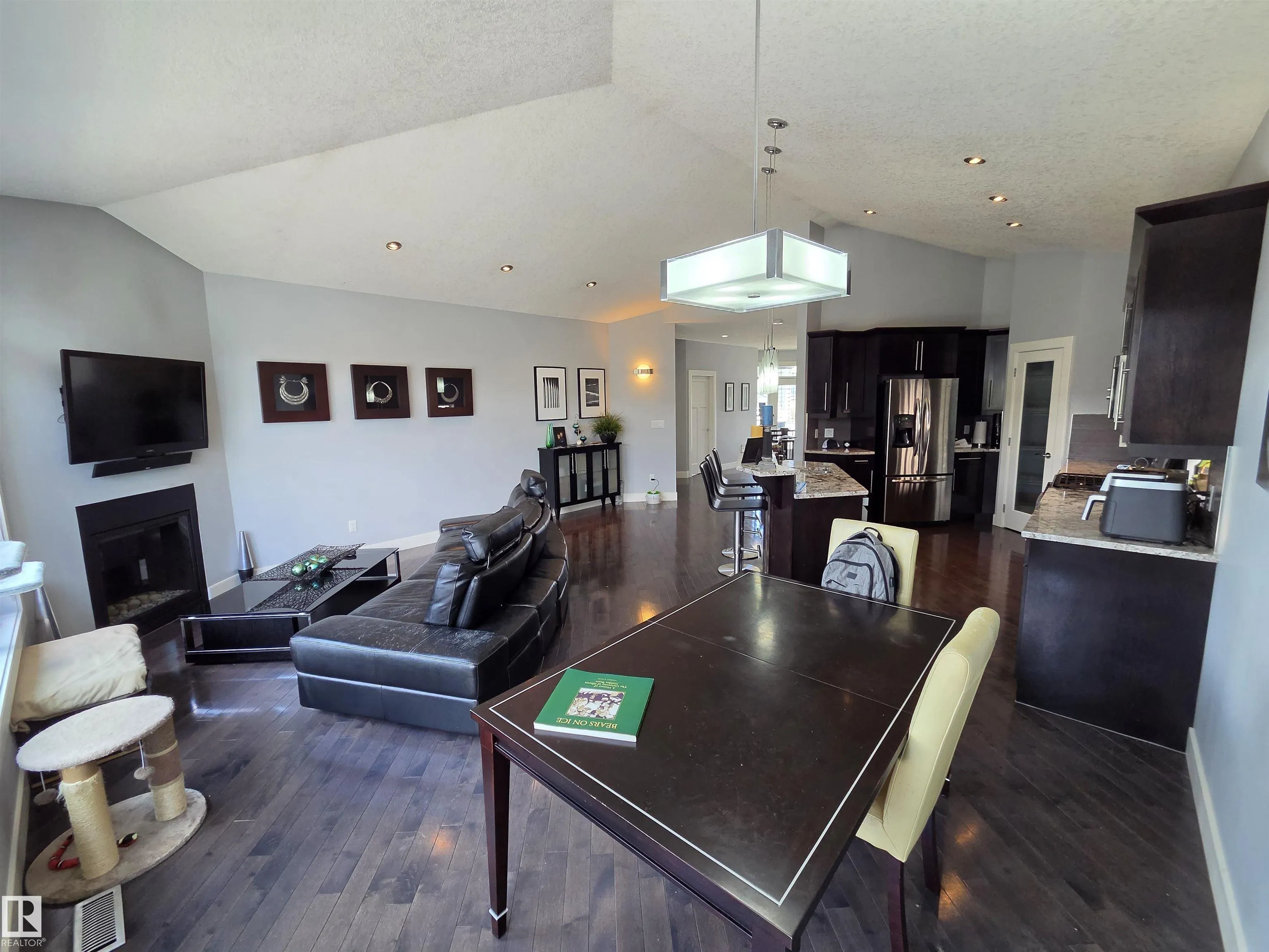 472 Foxtail Court