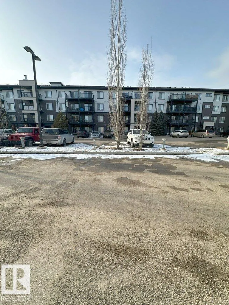 390 WINDERMERE RD