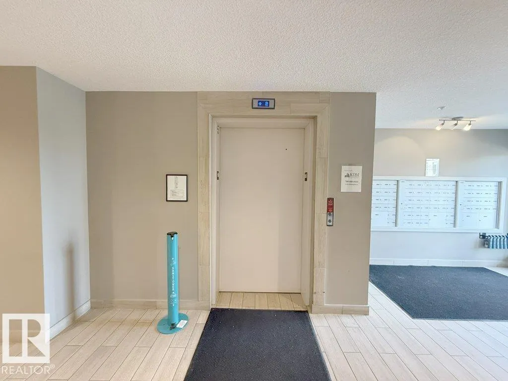 390 WINDERMERE RD