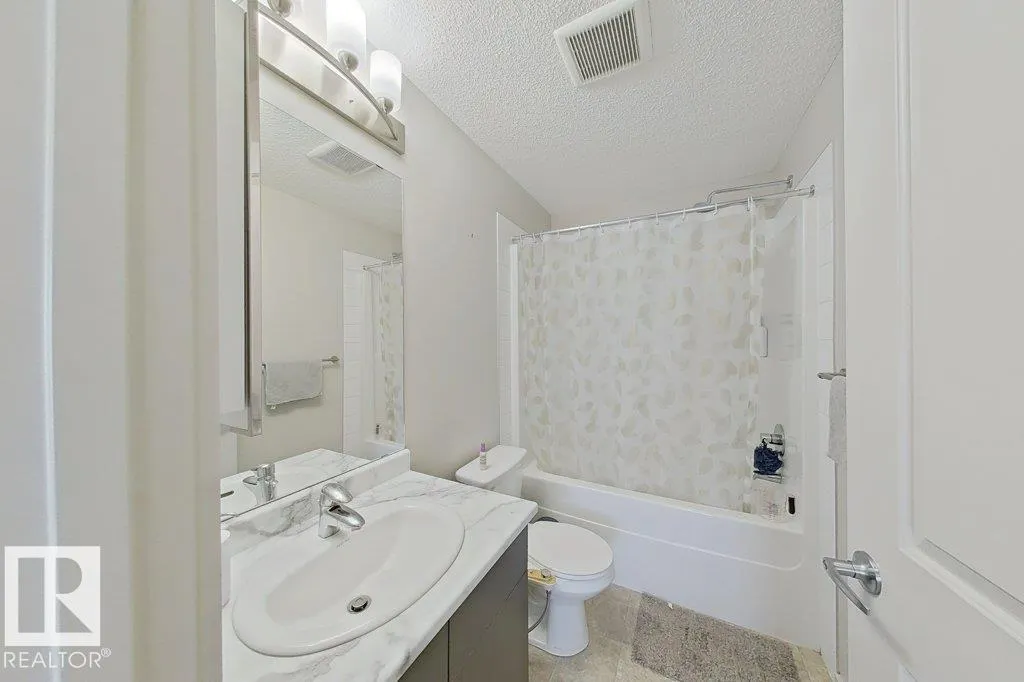 390 WINDERMERE RD