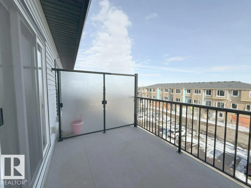 390 WINDERMERE RD
