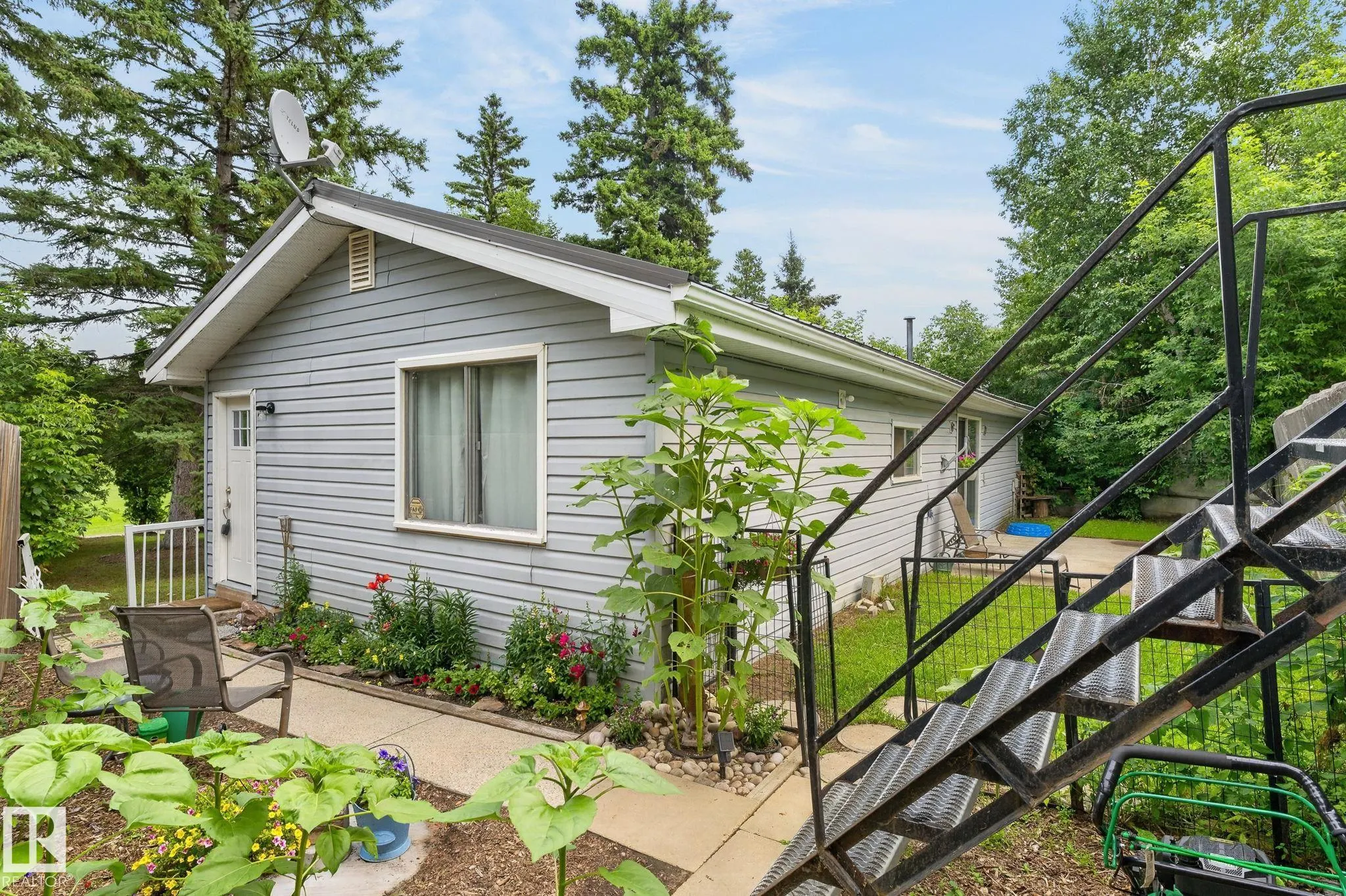 351 Smith Crescent