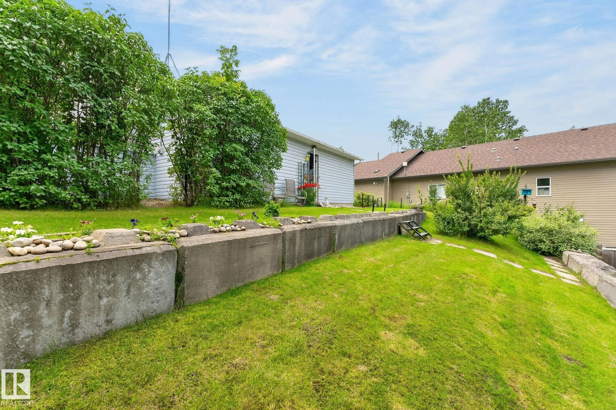 351 Smith Crescent