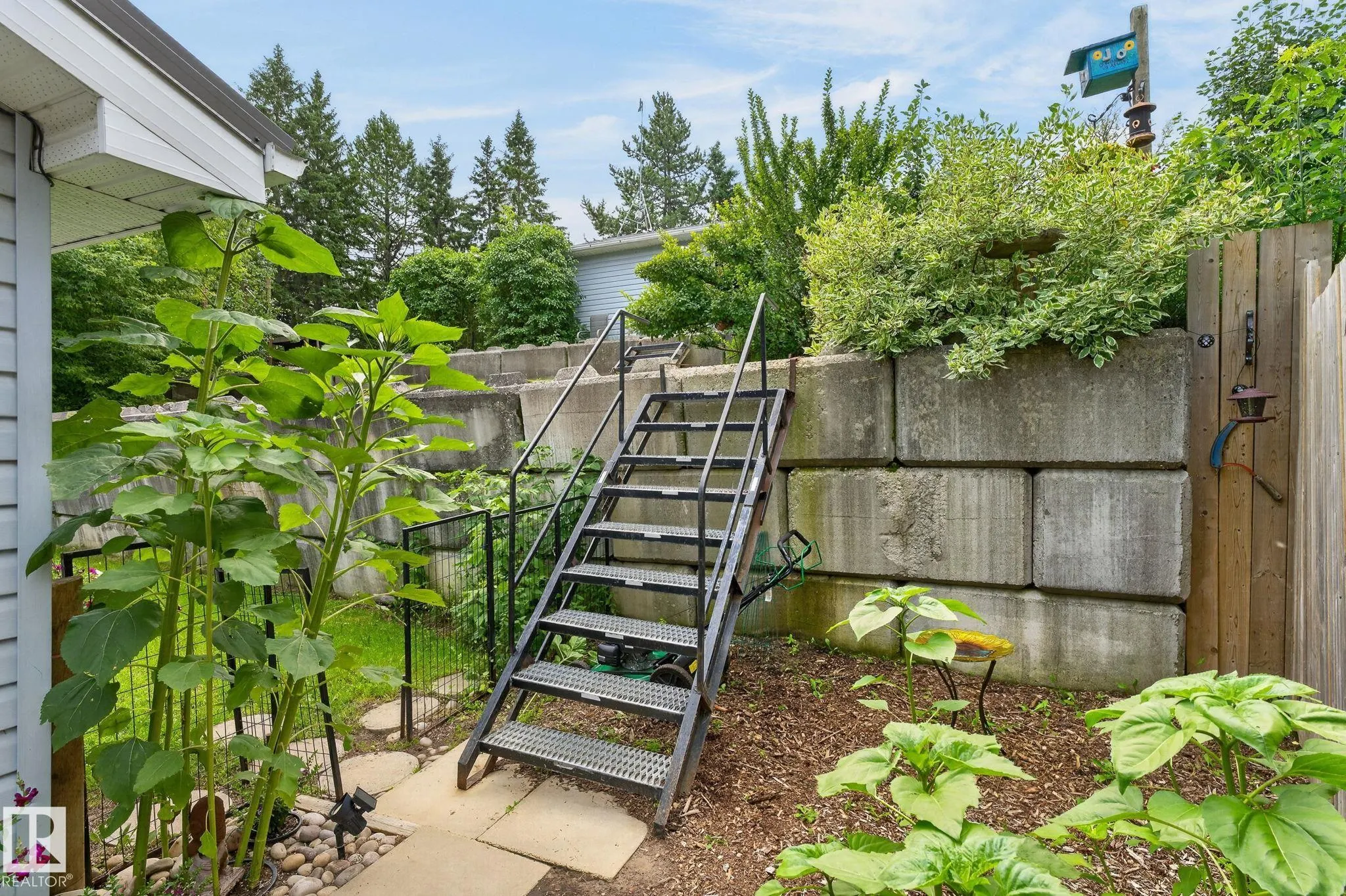 351 Smith Crescent