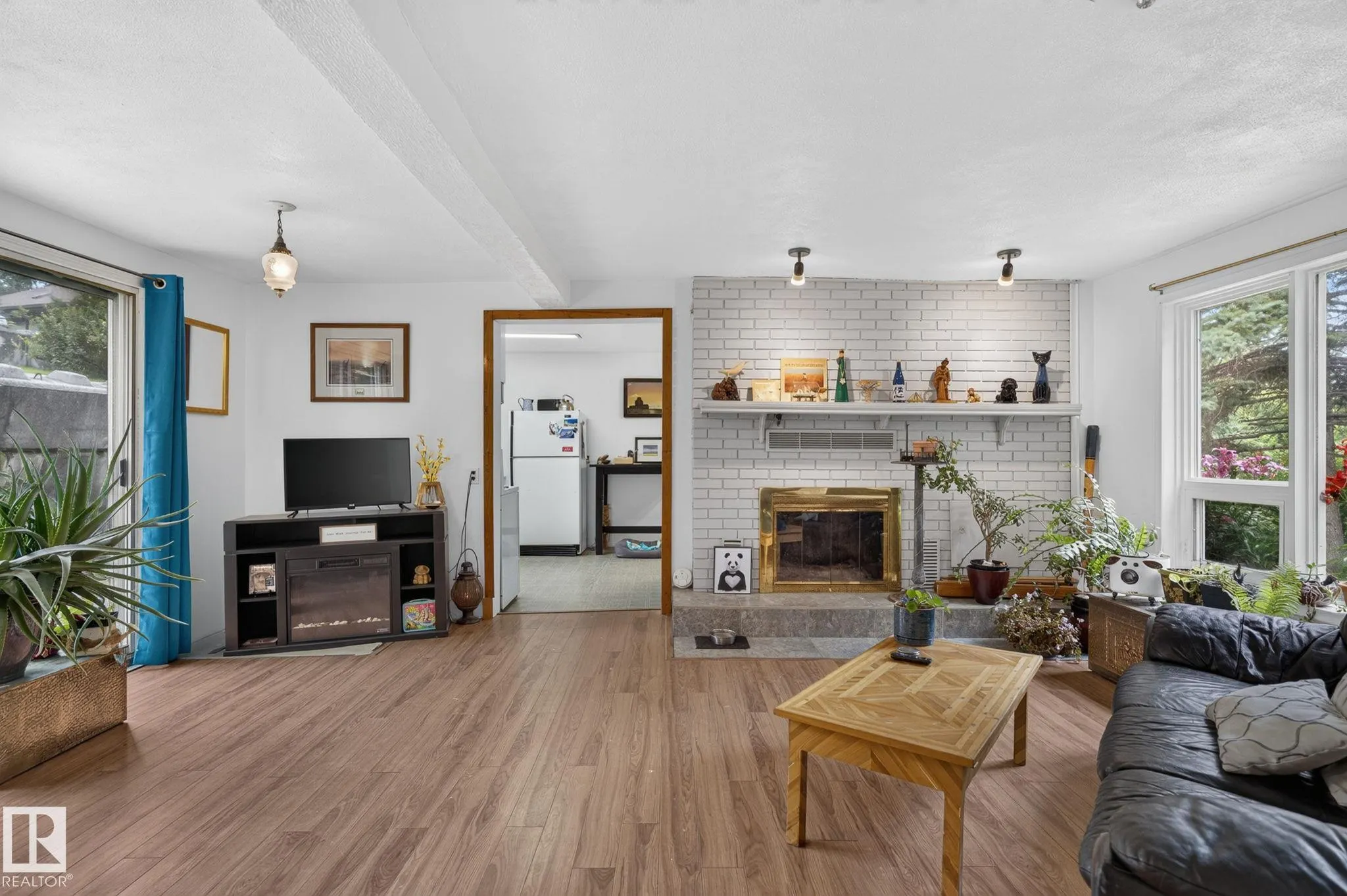 351 Smith Crescent