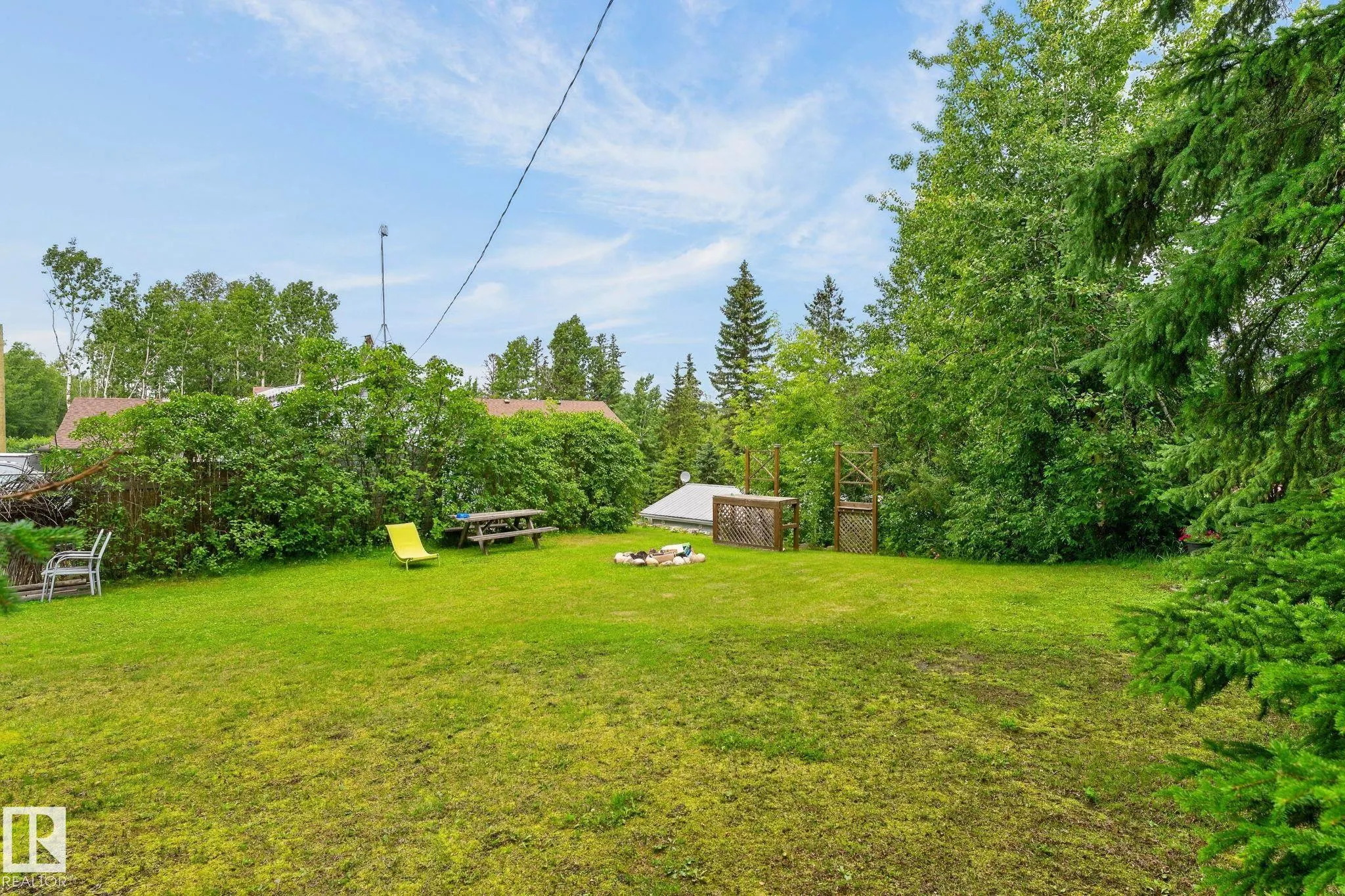 351 Smith Crescent
