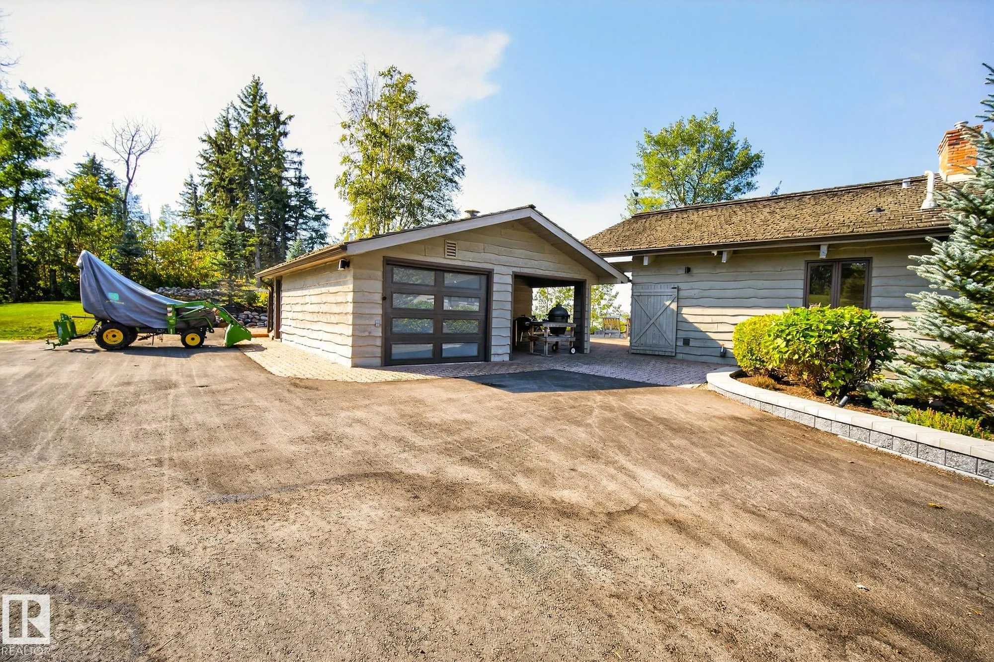 139 Silver Beach Road
