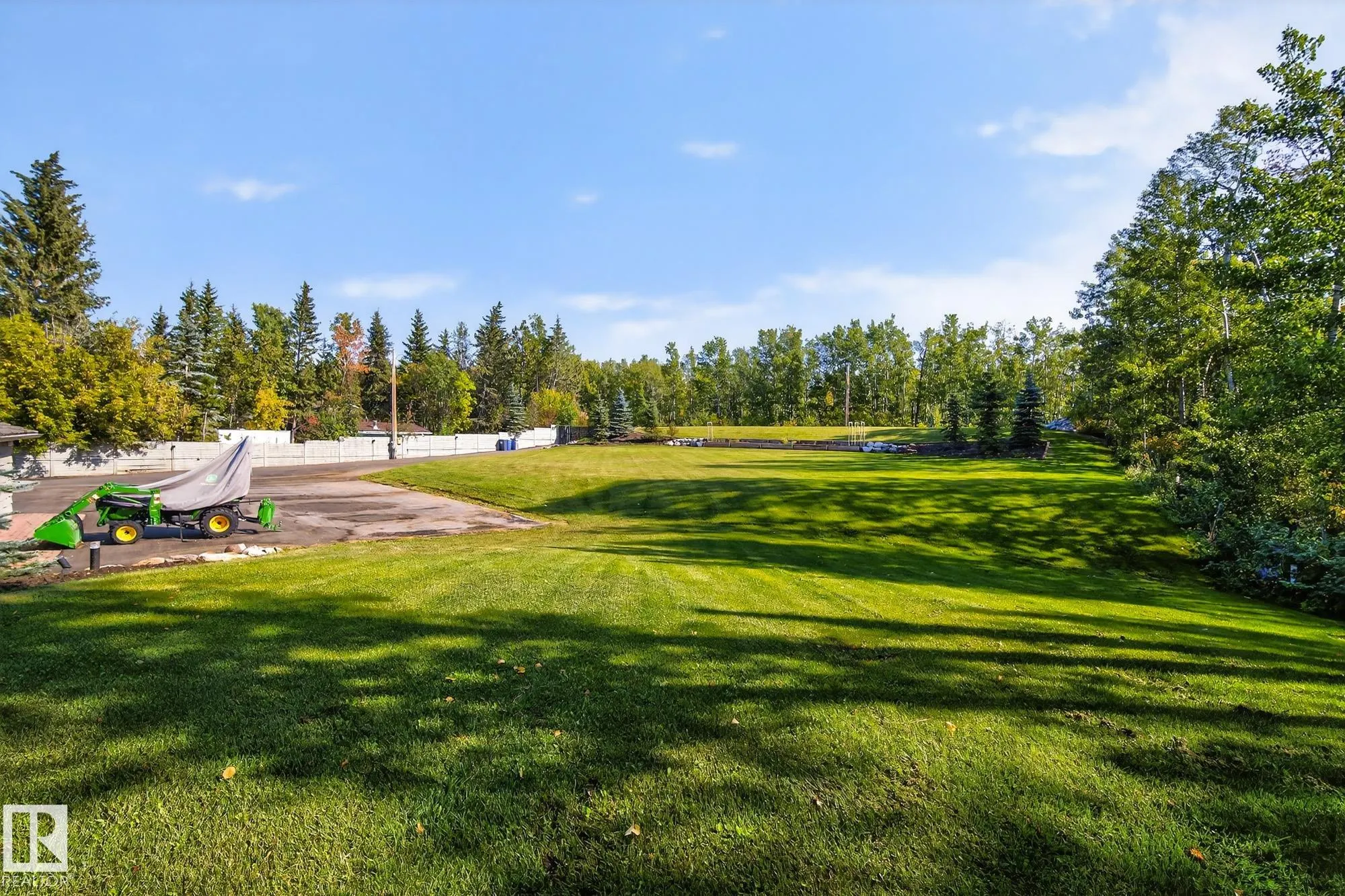 139 Silver Beach Road