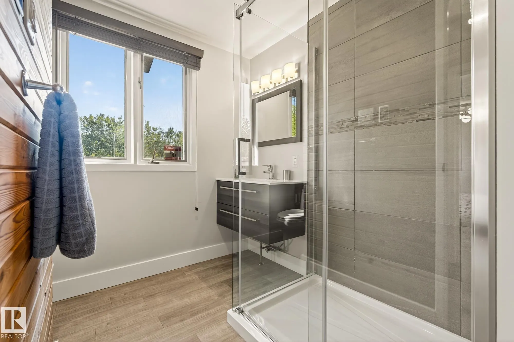 139 Silver Beach Road