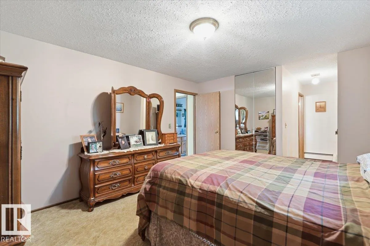 470036 RGE ROAD 24