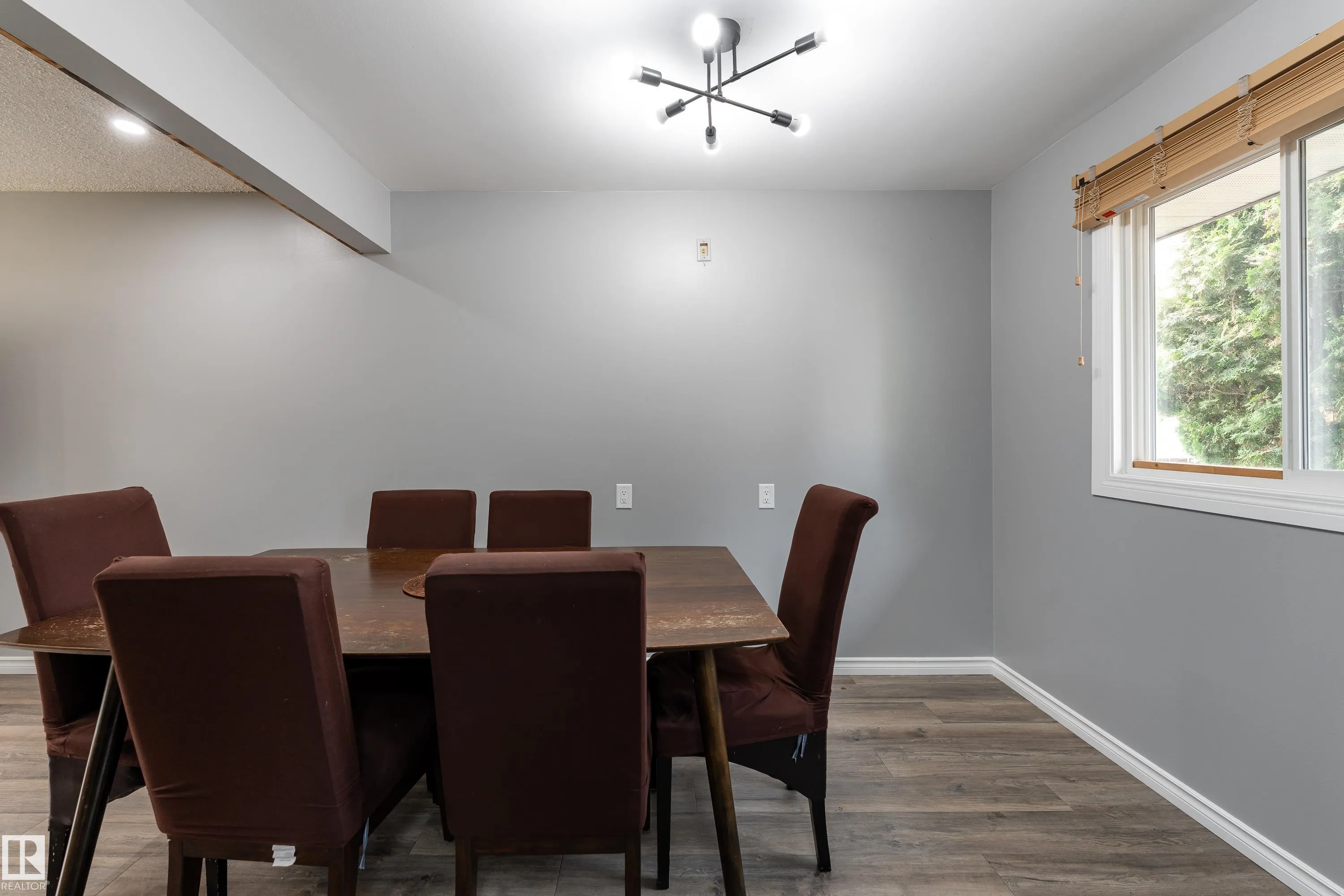 9012 MEADOWLARK Road