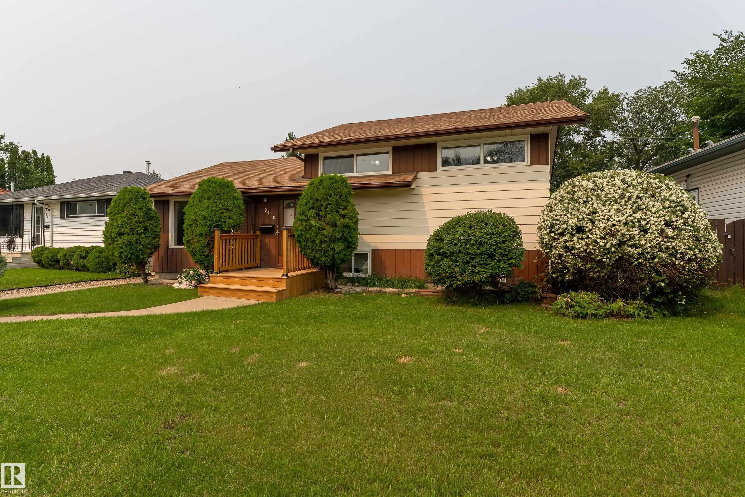 9012 MEADOWLARK Road