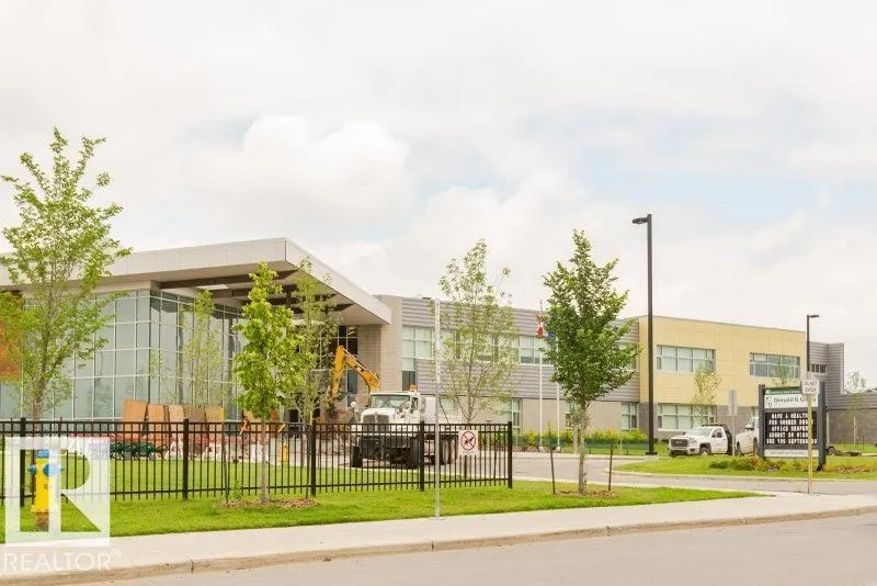 3150 Carpenter Landing
