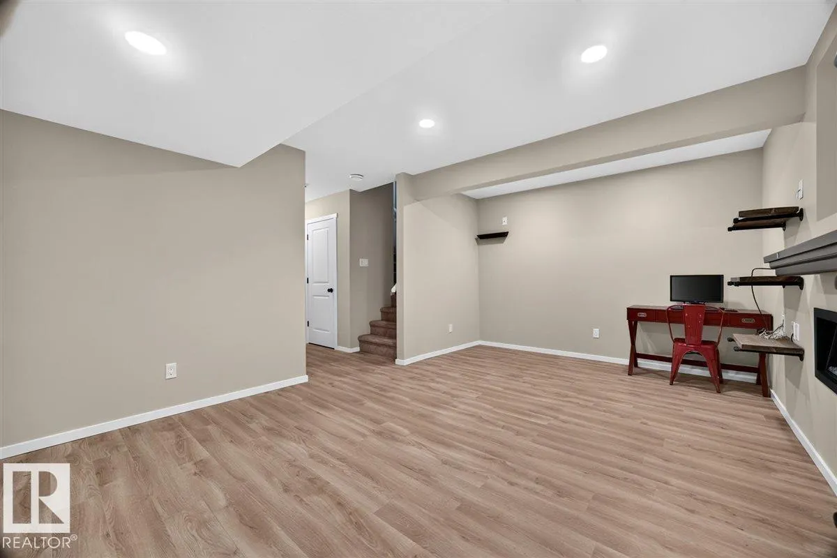3150 Carpenter Landing