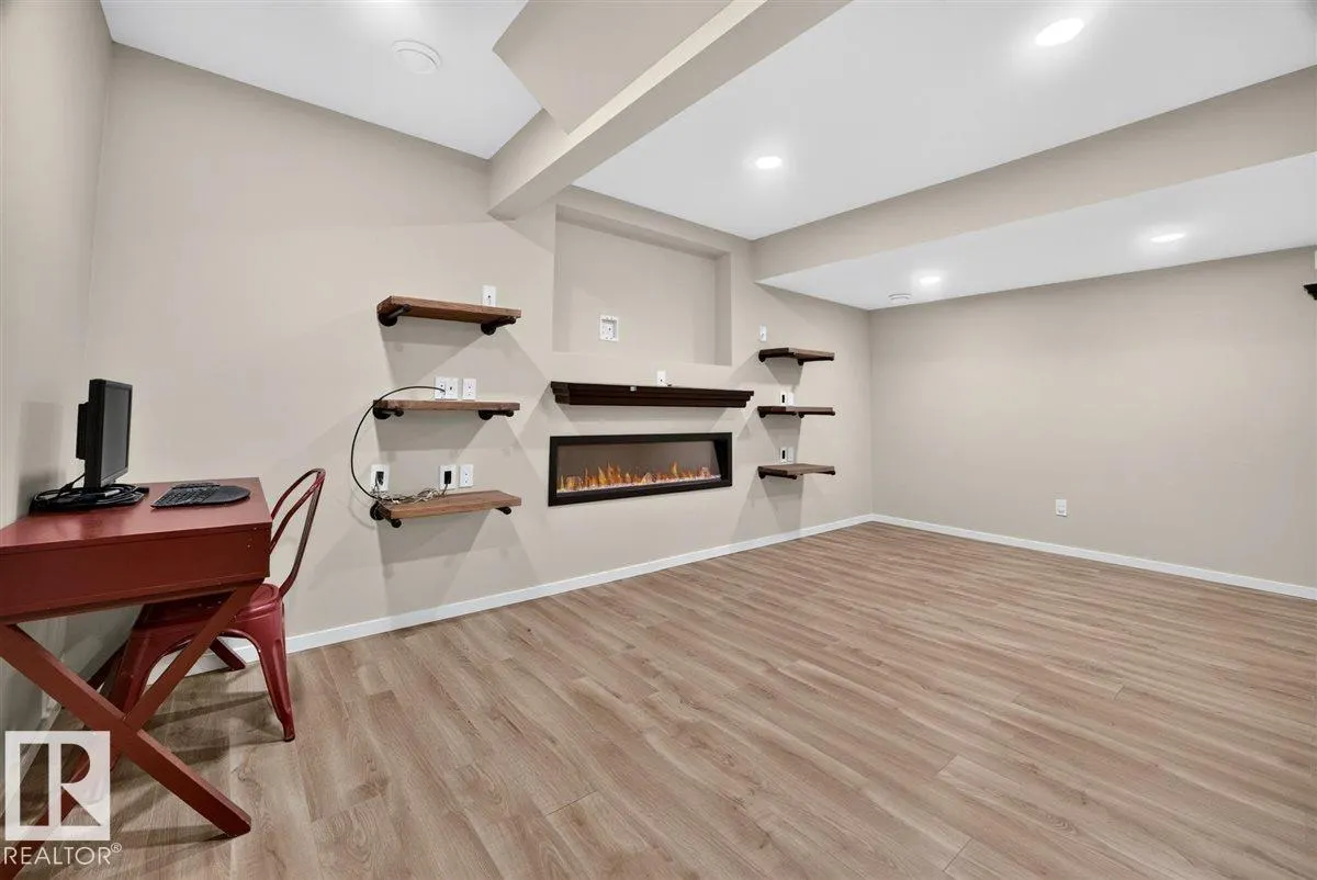 3150 Carpenter Landing
