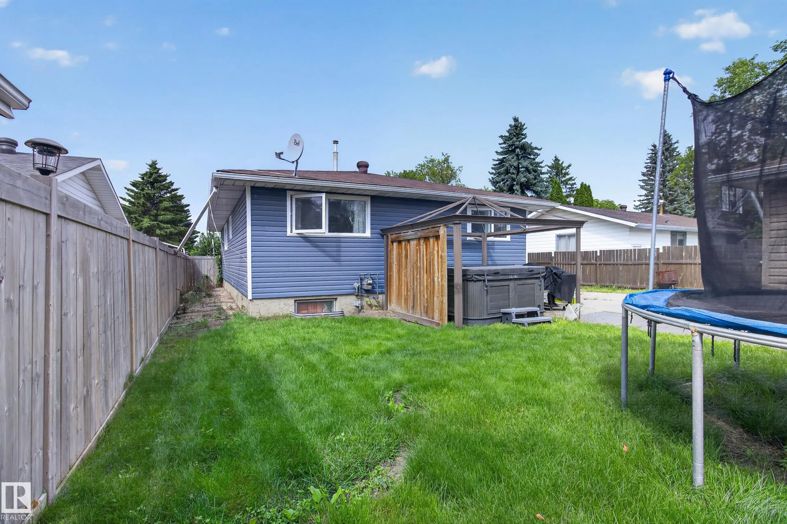 5 WILSON Crescent
