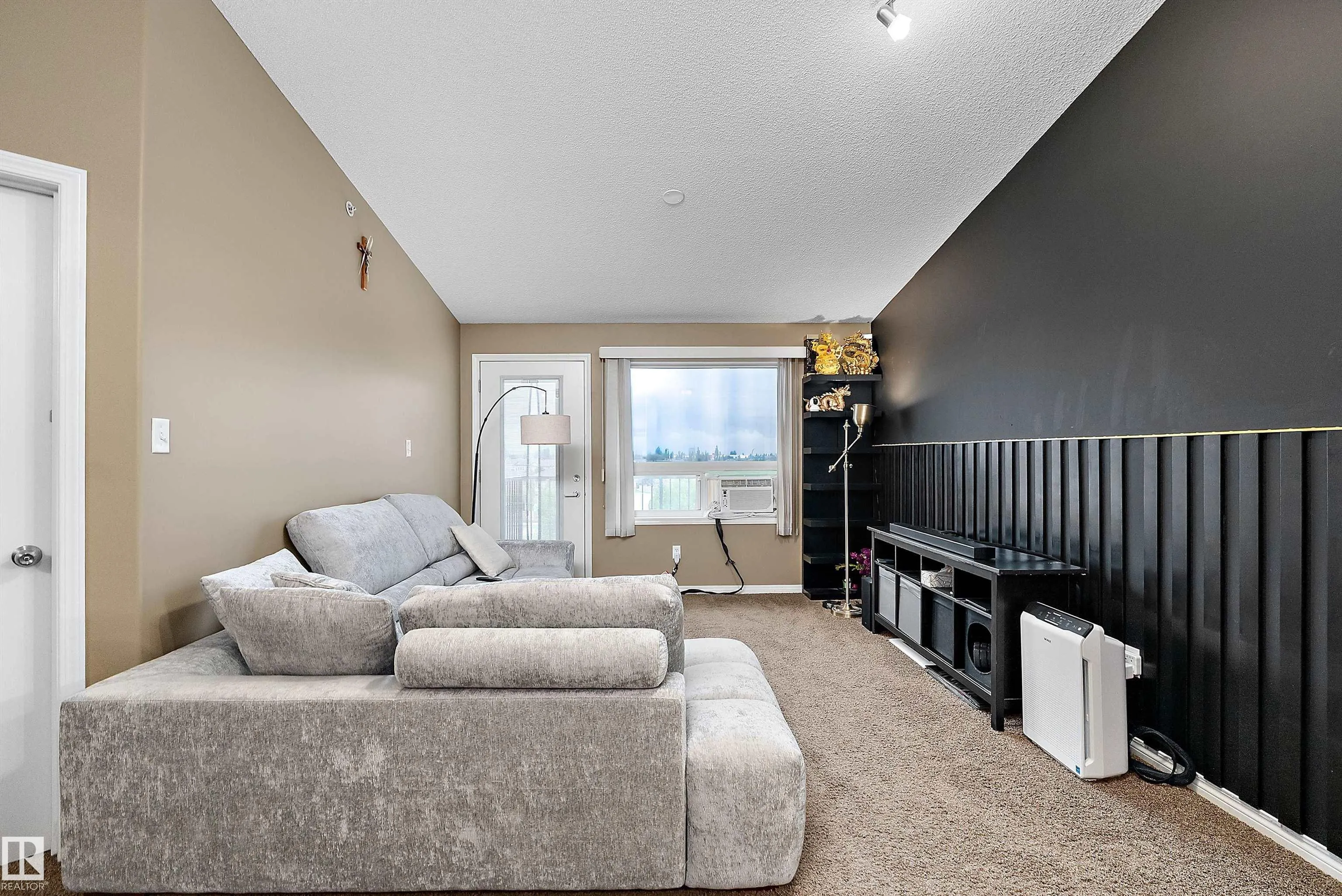 1520 Hammond Gate