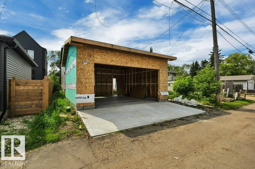 14706 103 Avenue
