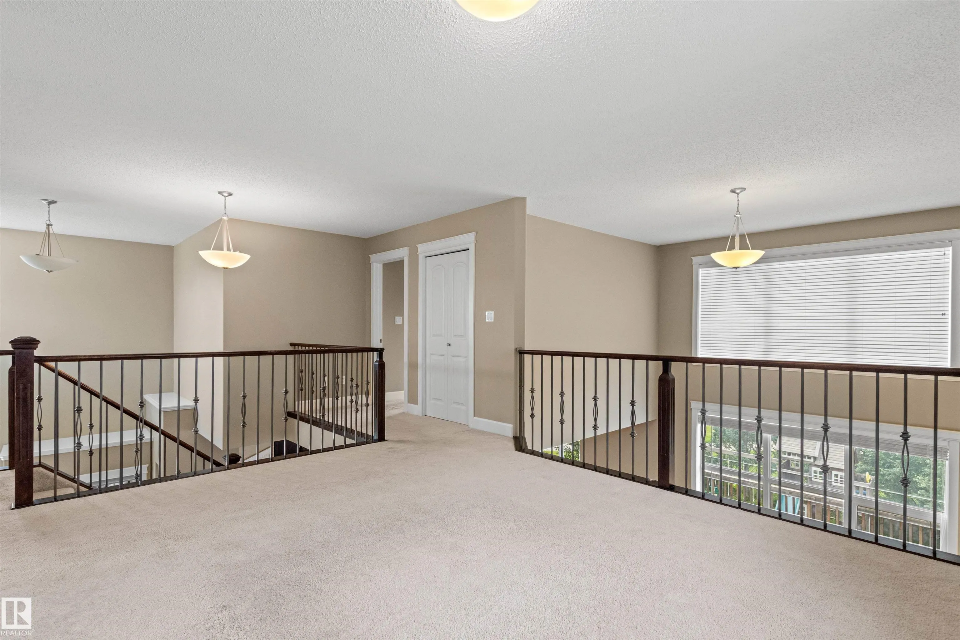 1133 HAYS Drive
