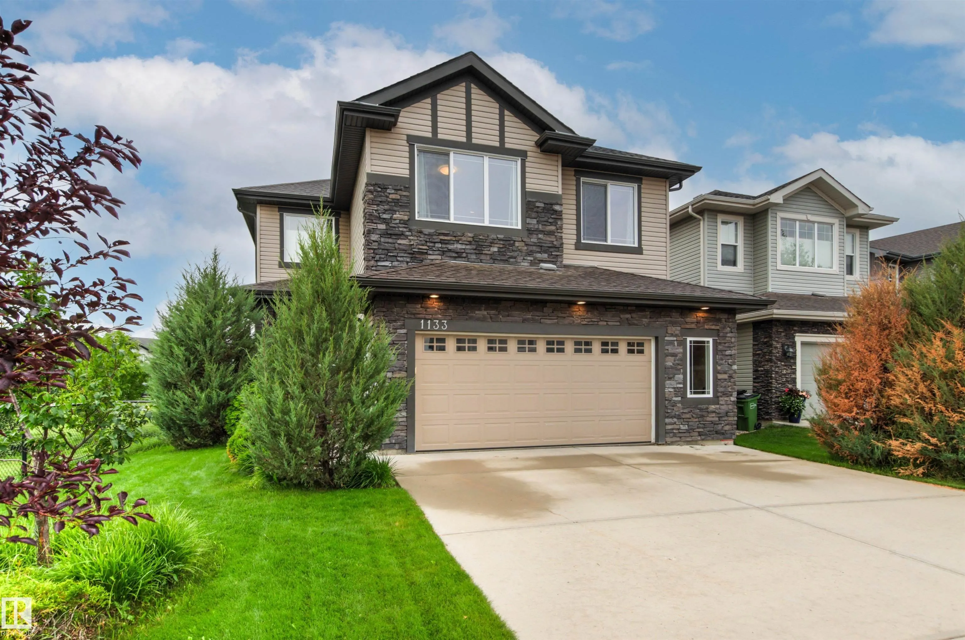 1133 HAYS Drive