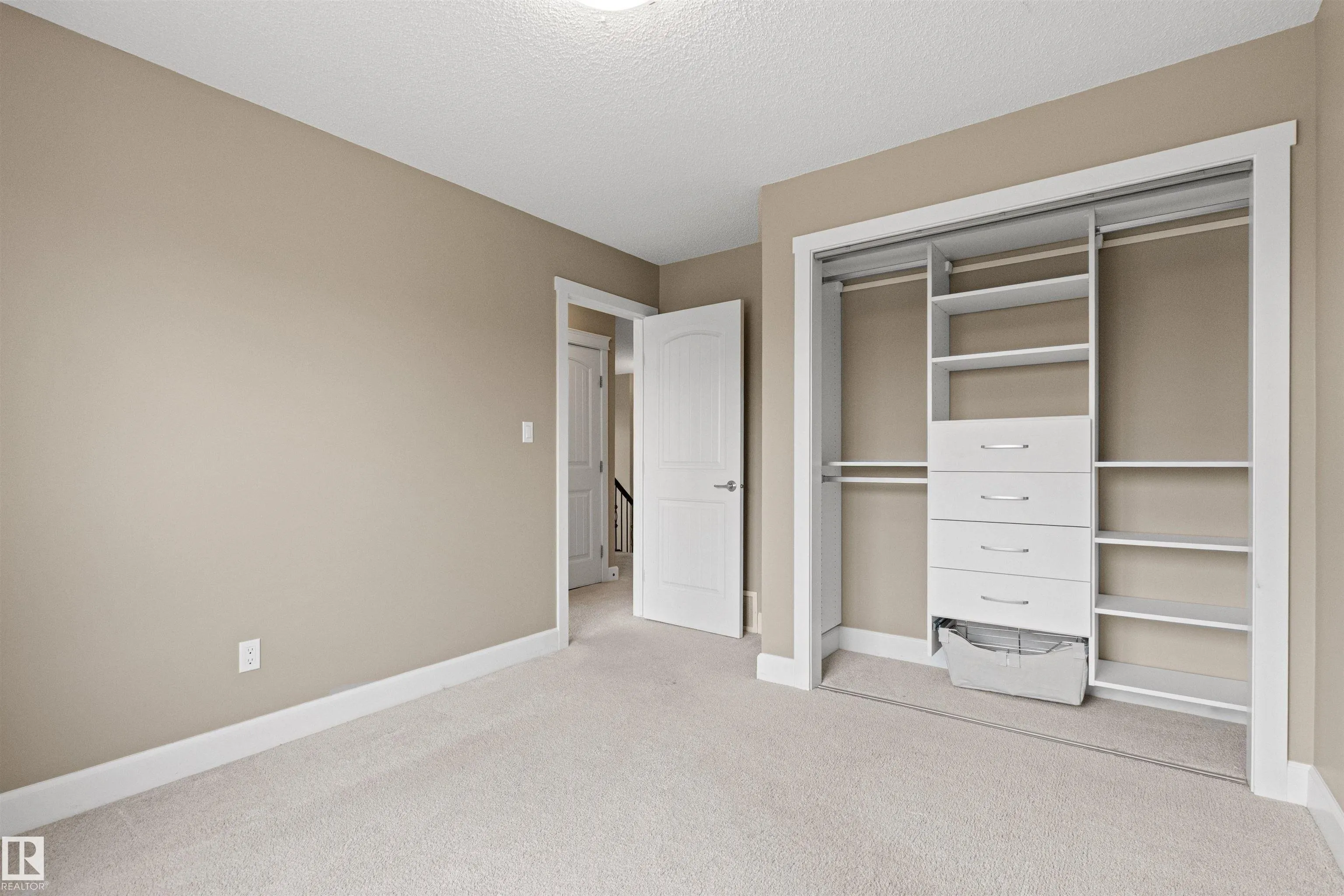 1133 HAYS Drive