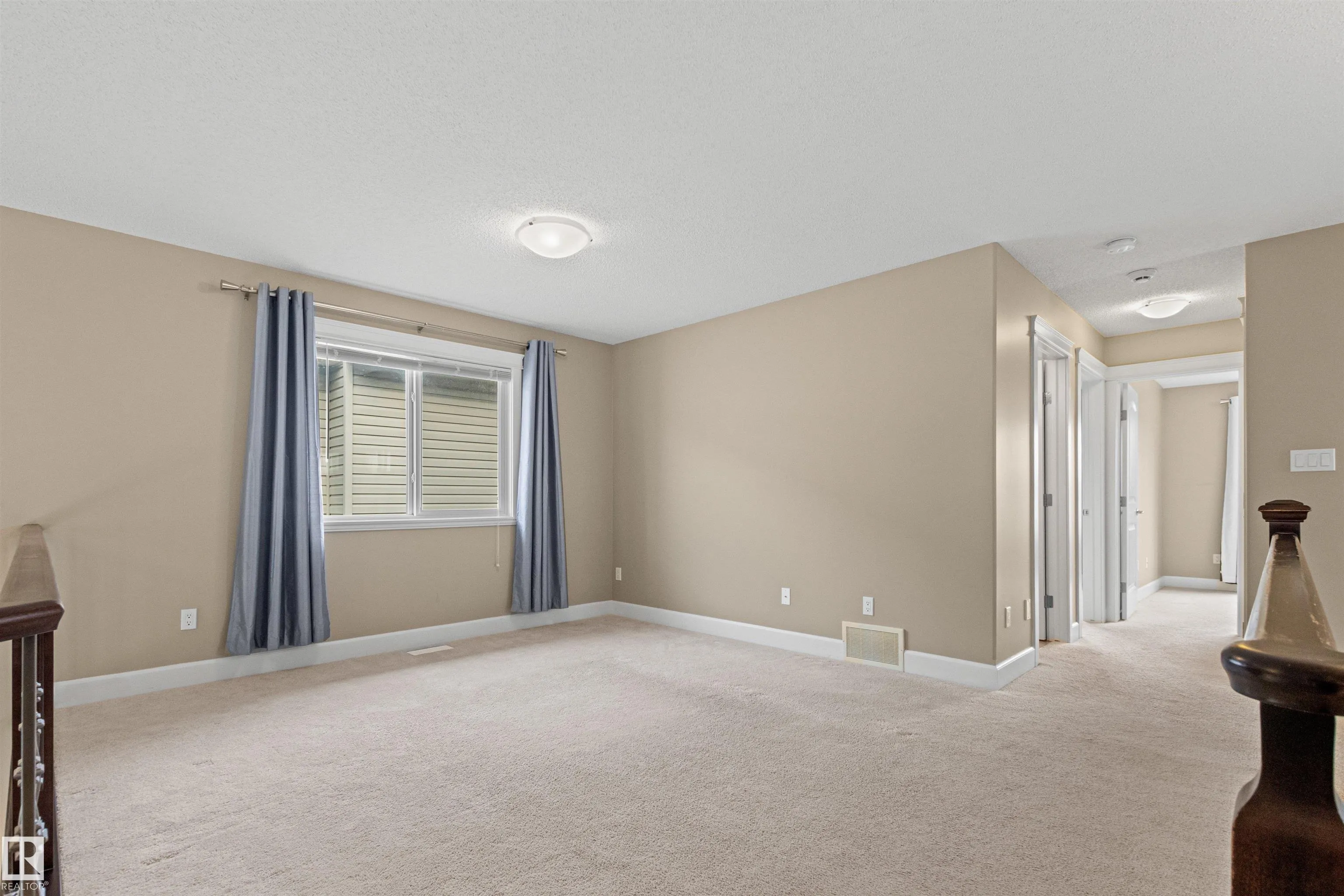 1133 HAYS Drive
