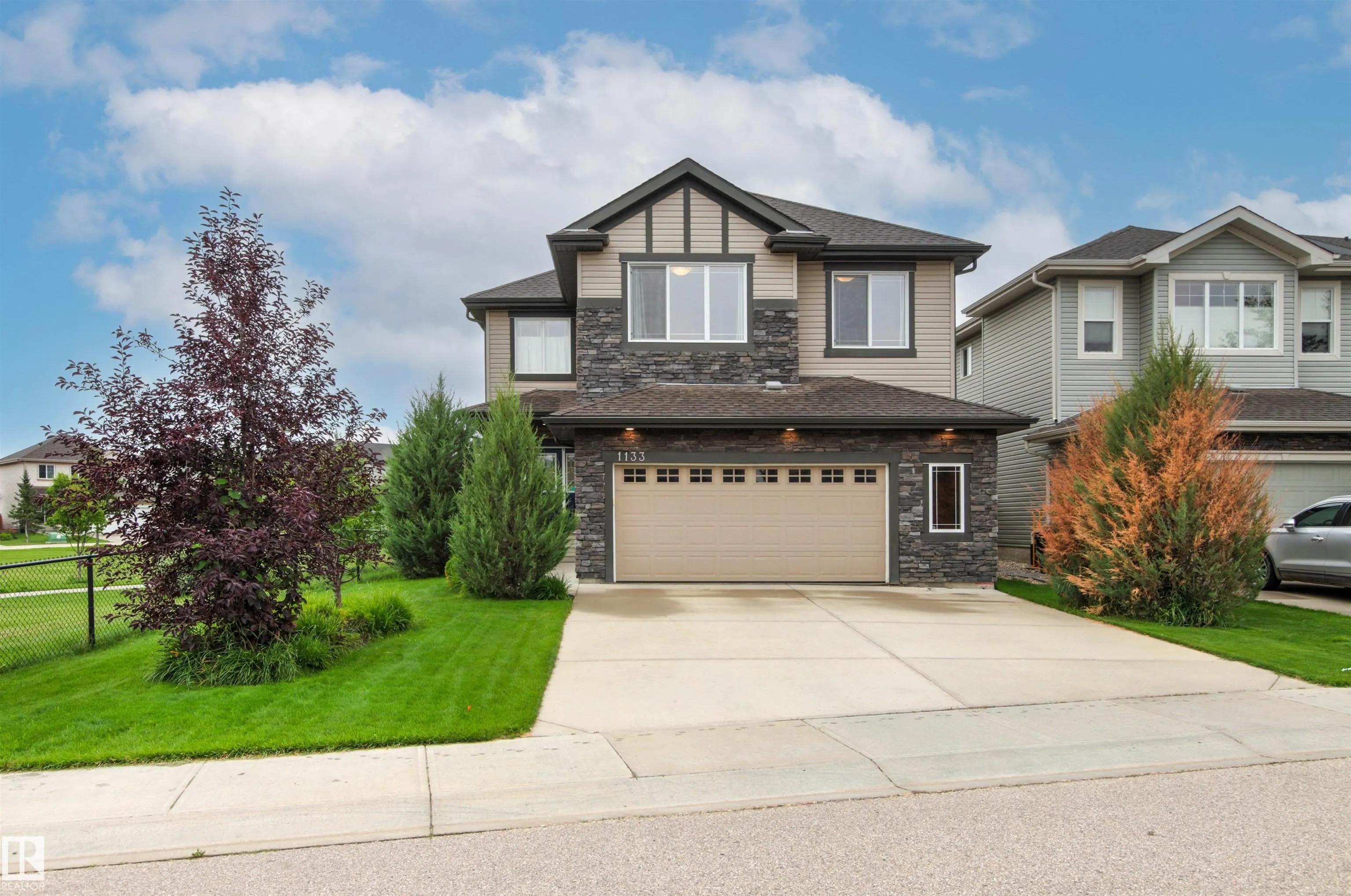 1133 HAYS Drive