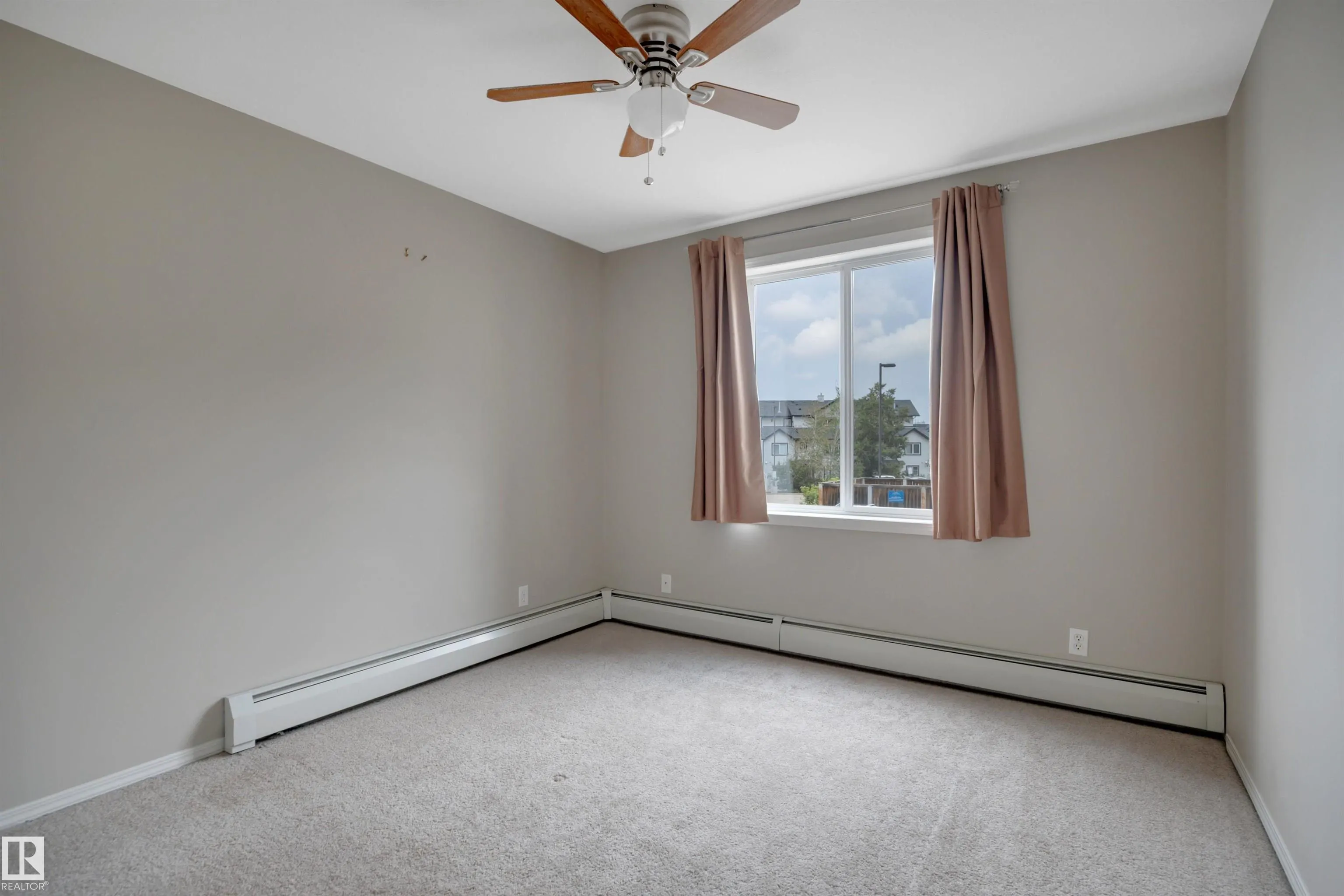 40 Summerwood Boulevard