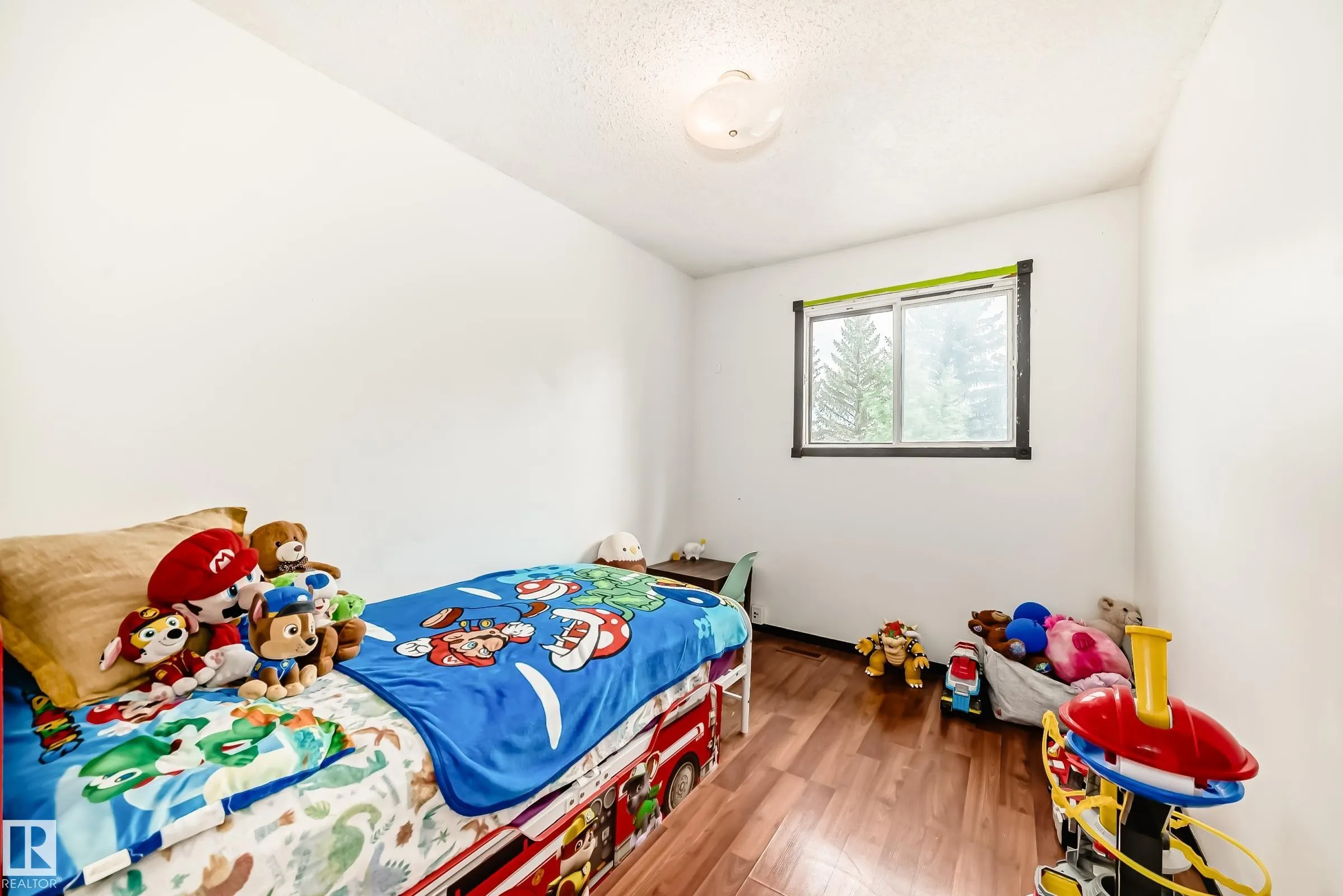 9323 Morinville Drive