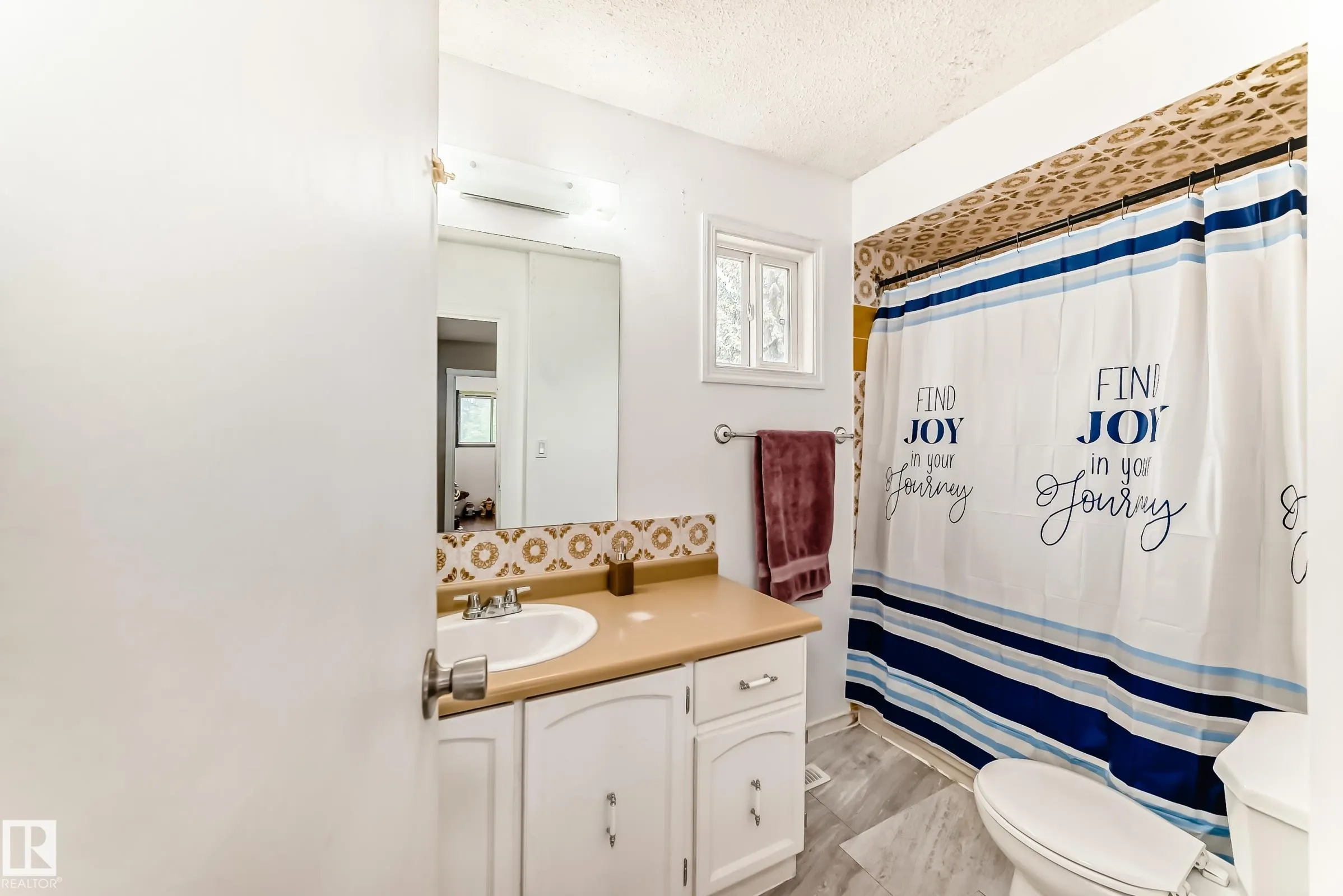 9323 Morinville Drive