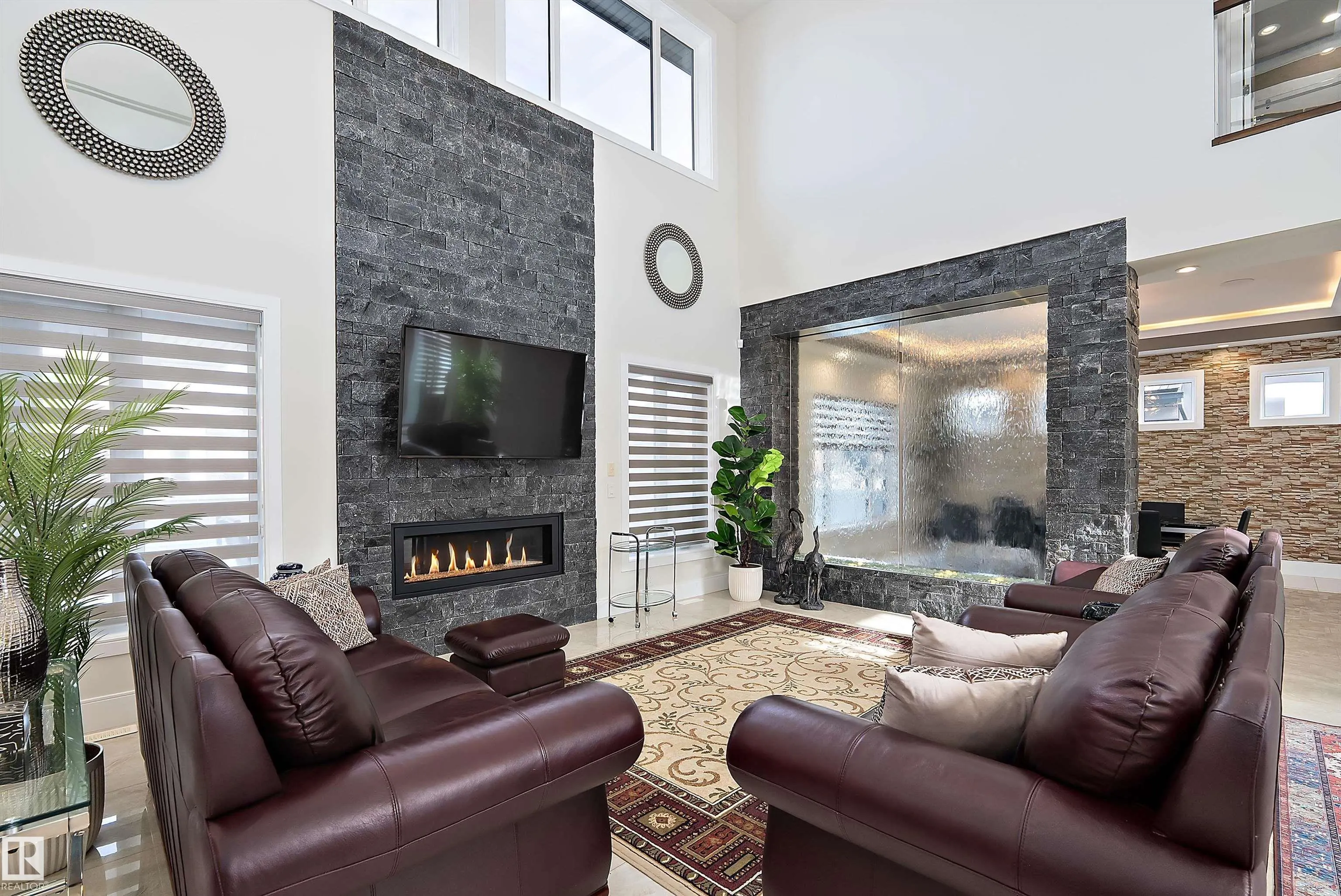 3644 WESTCLIFF Way