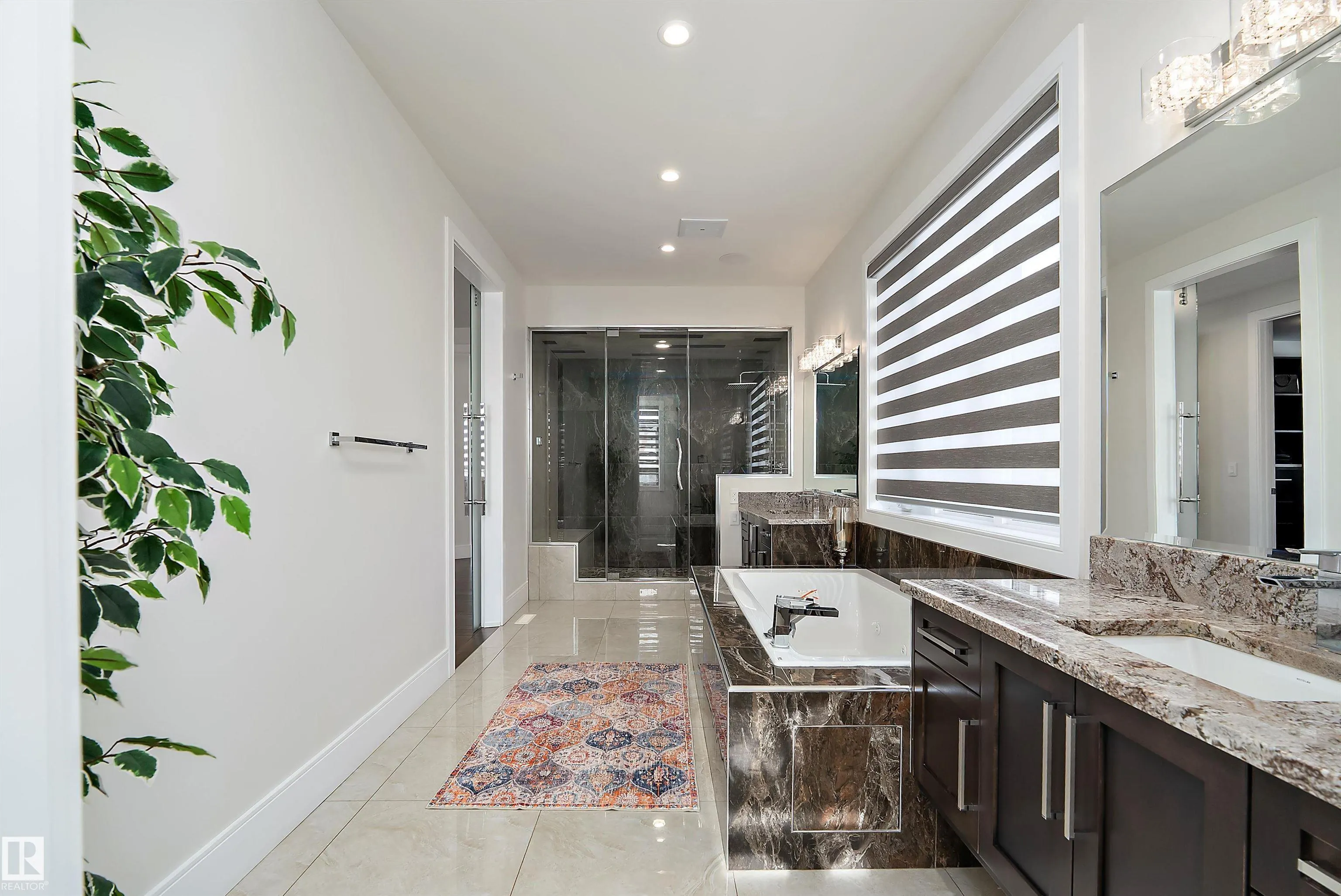 3644 WESTCLIFF Way