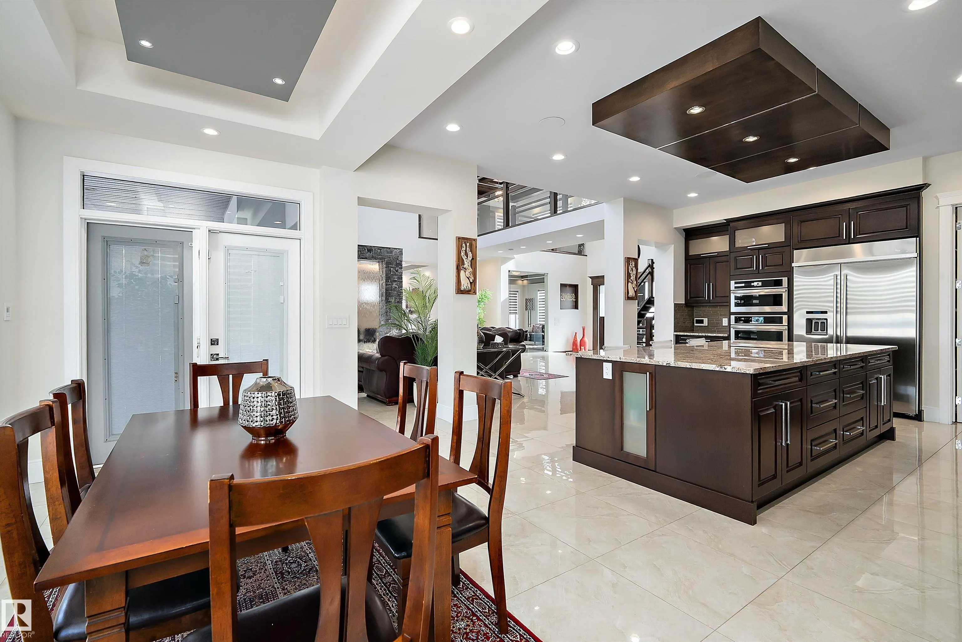 3644 WESTCLIFF Way