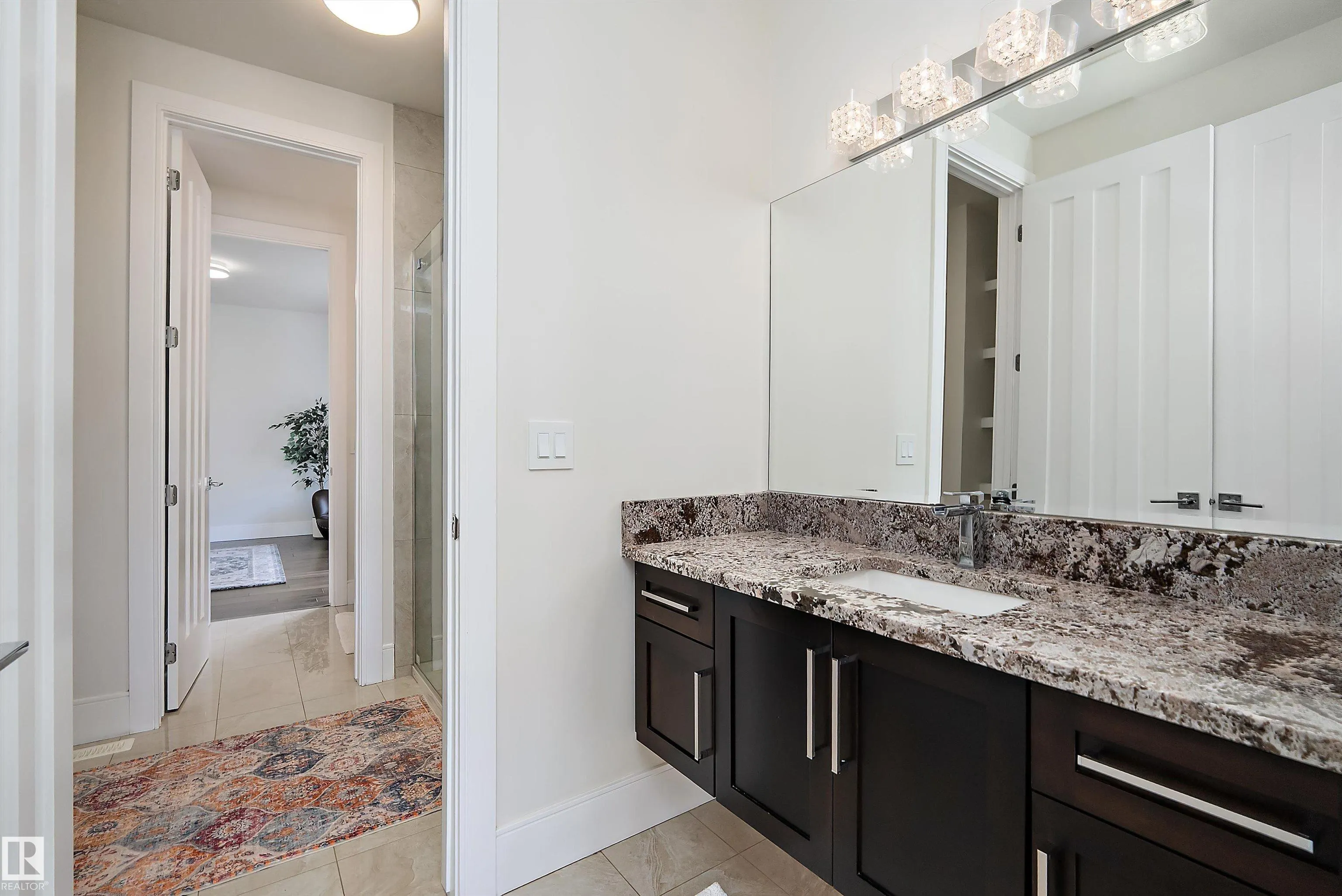 3644 WESTCLIFF Way