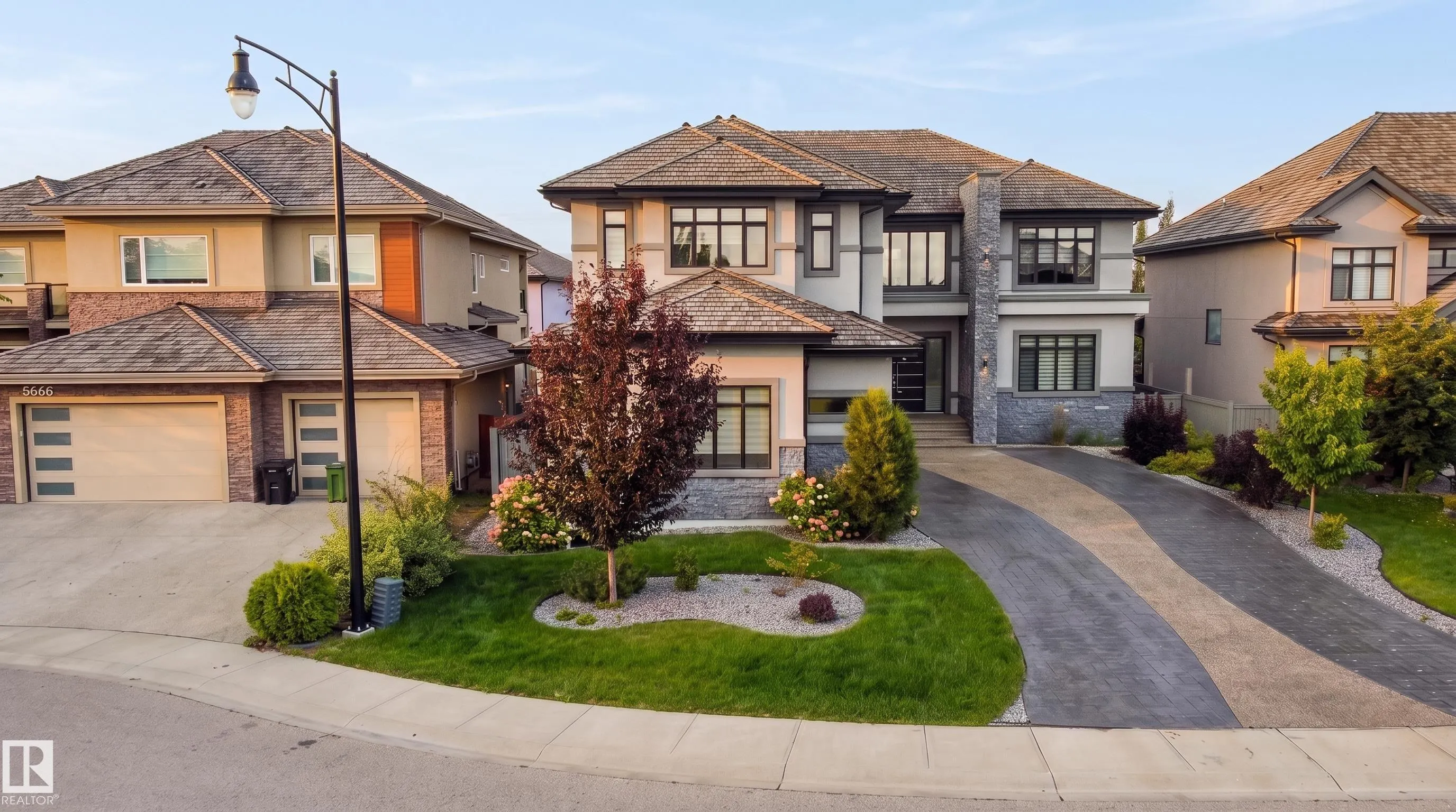 3644 WESTCLIFF Way