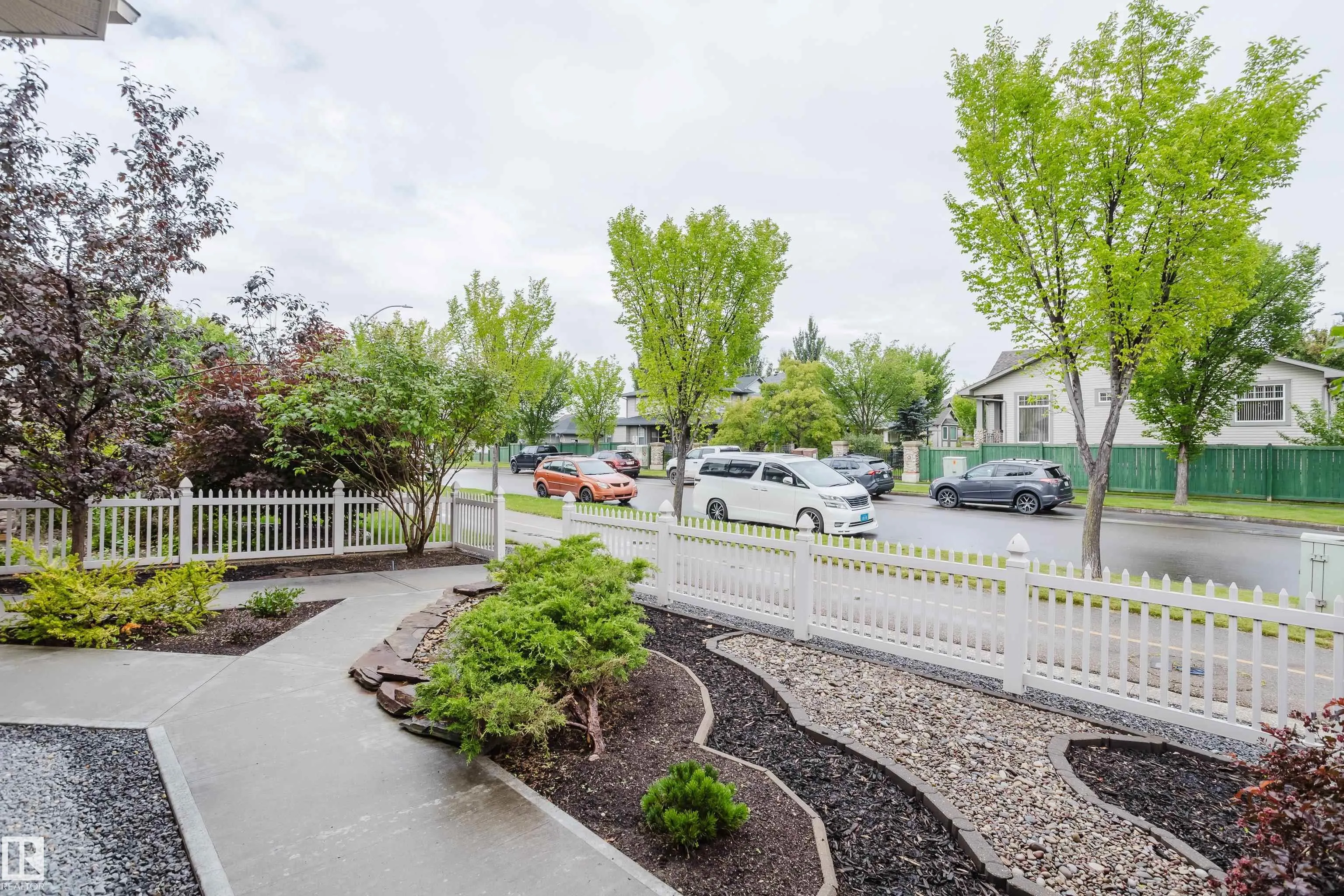 652 CRIMSON Drive